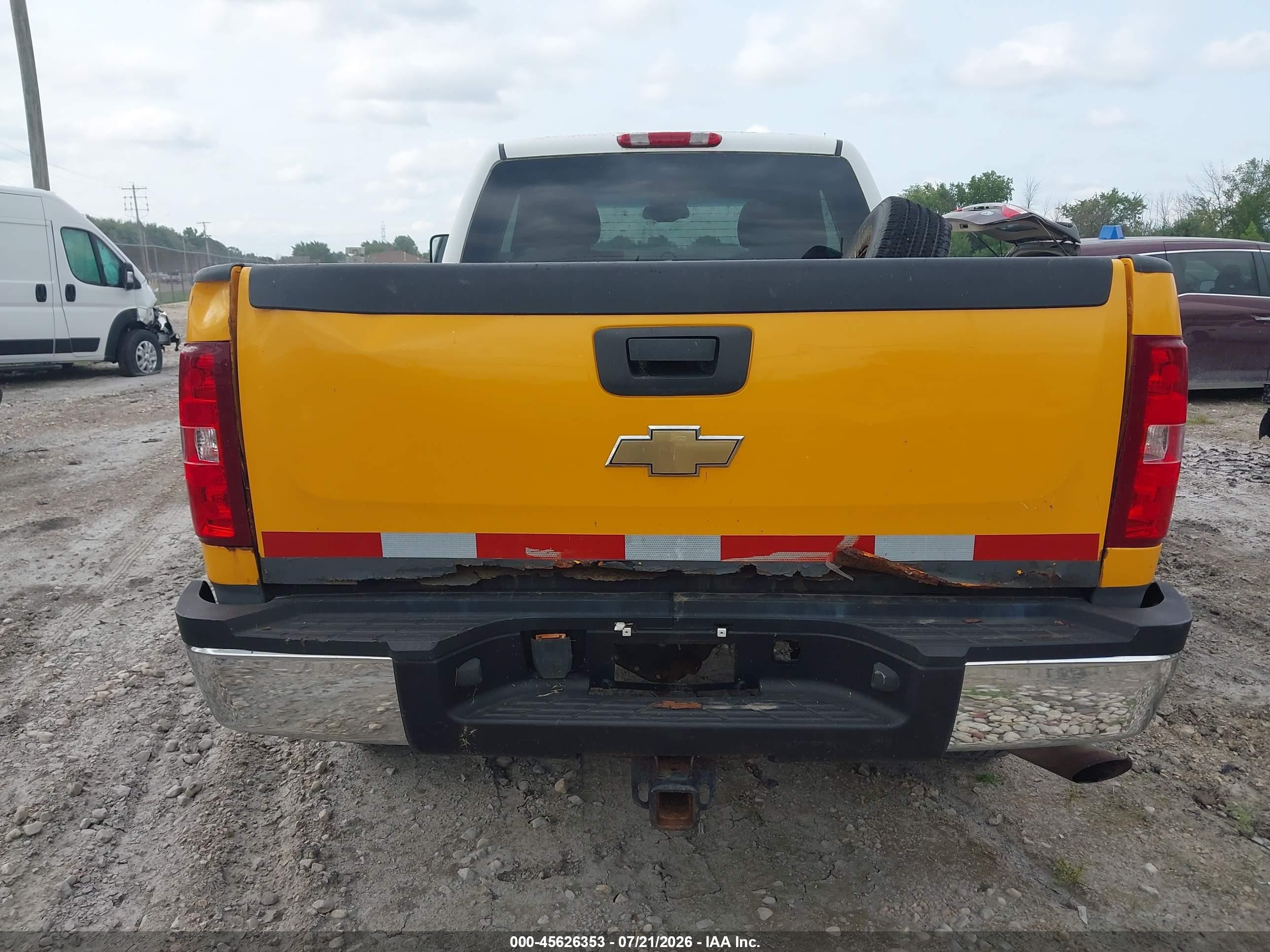 2007 Chevrolet Silverado 2500hd Lt1 Yellow vin: 1GCHK29K07E579243