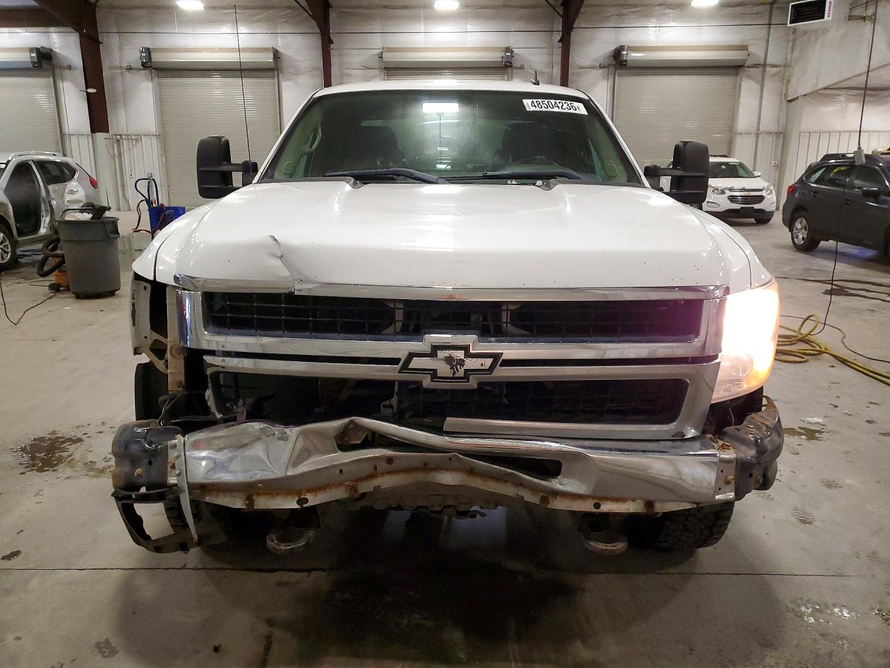 2007 Chevrolet Silverado K2500 Heavy Duty White vin: 1GCHK29K07E603542