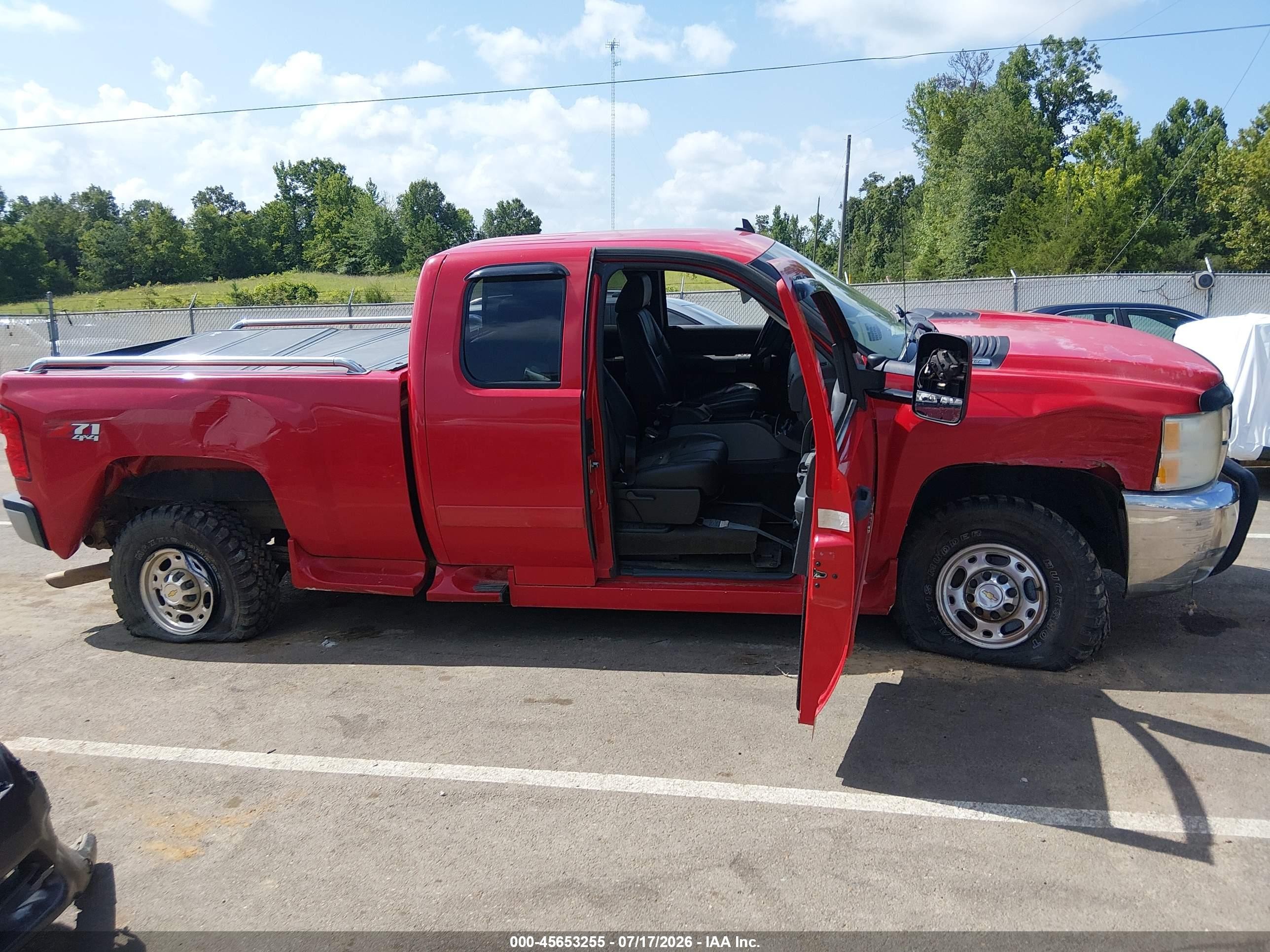 2008 Chevrolet Silverado 2500hd Lt1 Red vin: 1GCHK29K18E201286