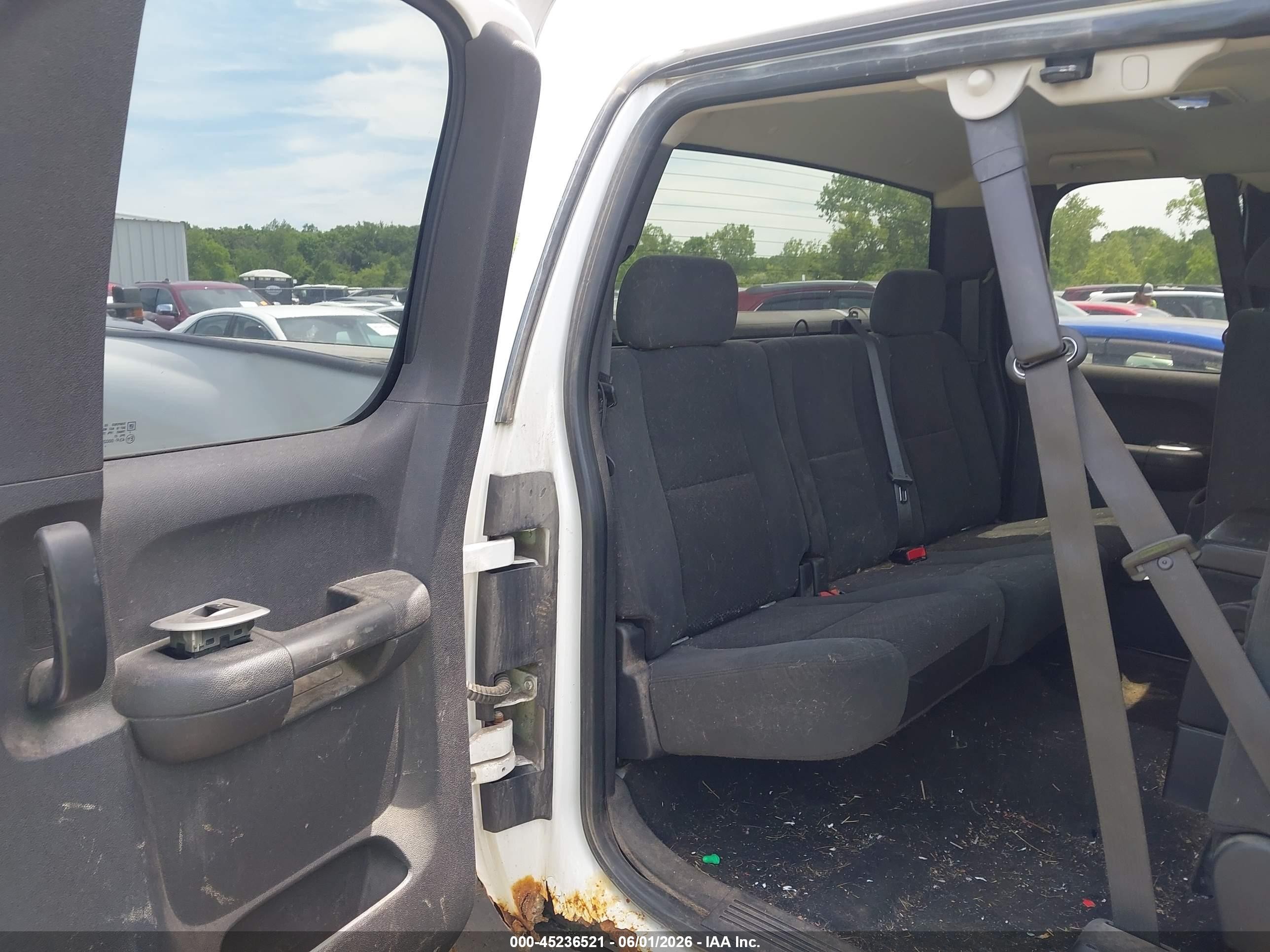 2008 Chevrolet Silverado 2500hd Lt1 White vin: 1GCHK29K58E107749