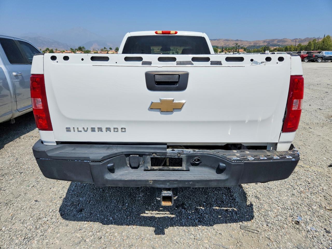 2007 Chevrolet Silverado K2500 Heavy Duty Белый vin: 1GCHK29K67E590974
