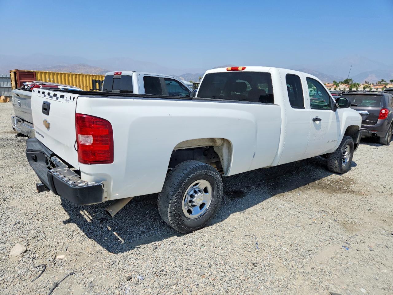 2007 Chevrolet Silverado K2500 Heavy Duty Белый vin: 1GCHK29K67E590974