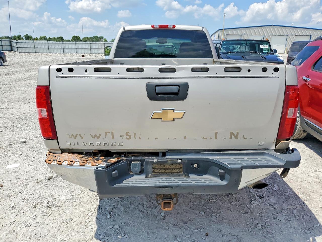 2007 Chevrolet Silverado K2500 Heavy Duty Серебряный vin: 1GCHK29KX7E544502