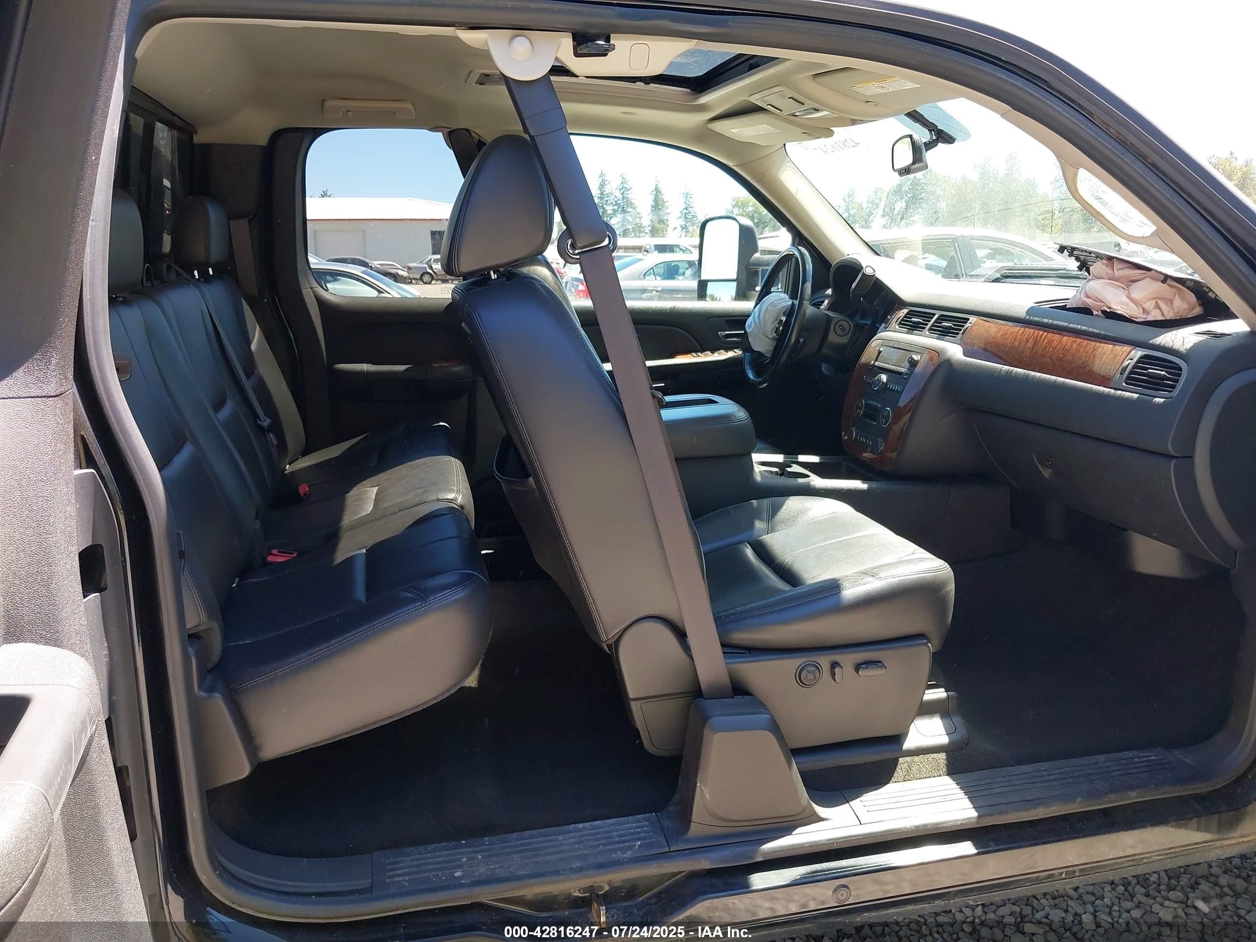 2008 Chevrolet Silverado 2500hd Ltz Black vin: 1GCHK29KX8E124630
