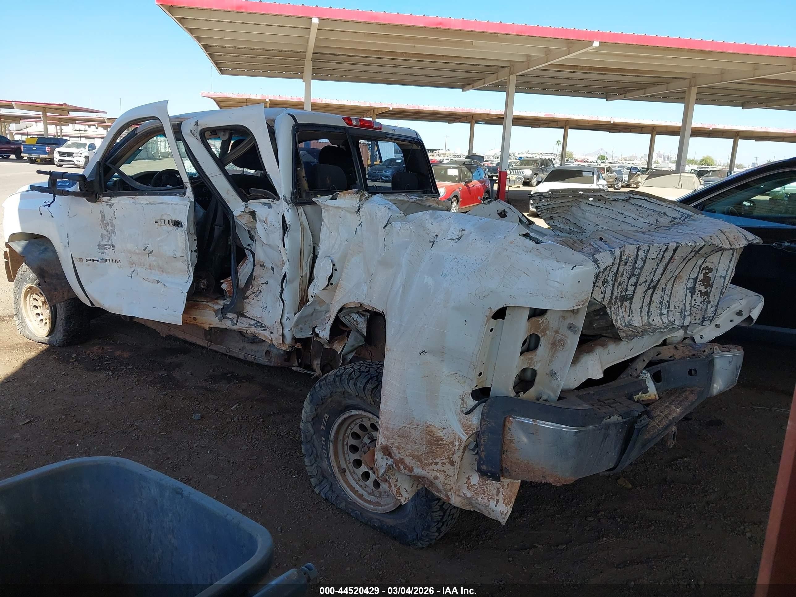 2008 Chevrolet Silverado 2500hd Work Truck White vin: 1GCHK29KX8E211735