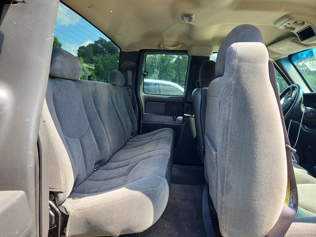 2005 Chevrolet Silverado K2500 Heavy Duty Черный vin: 1GCHK29U05E210252