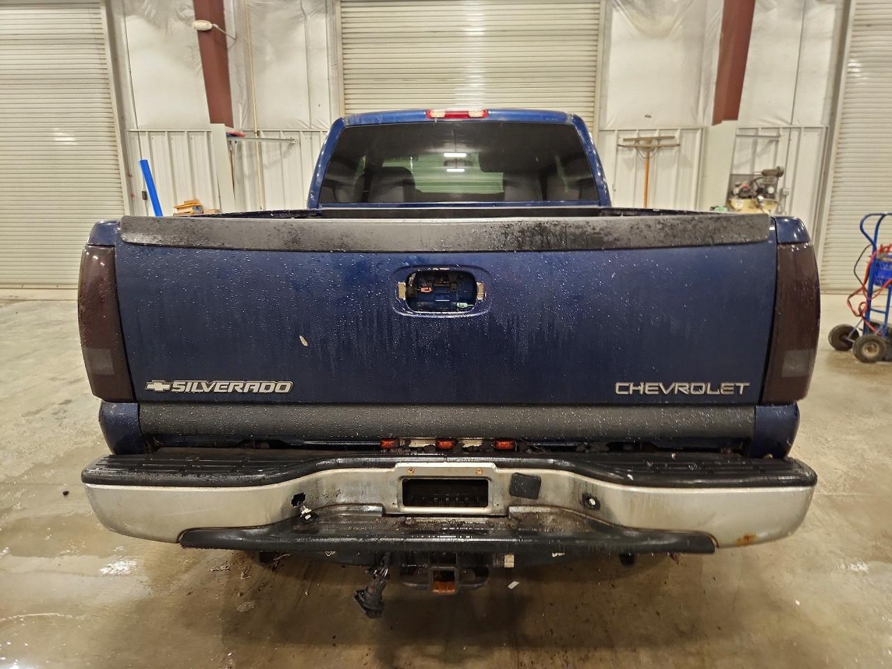 2002 Chevrolet Silverado K2500 Heavy Duty Blue vin: 1GCHK29U32E249798