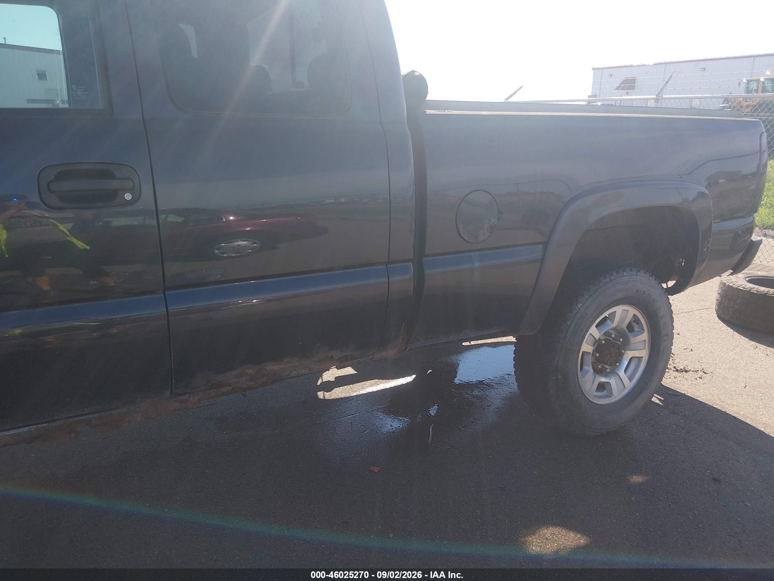 2005 Chevrolet Silverado 2500hd Ls Black vin: 1GCHK29U35E209984
