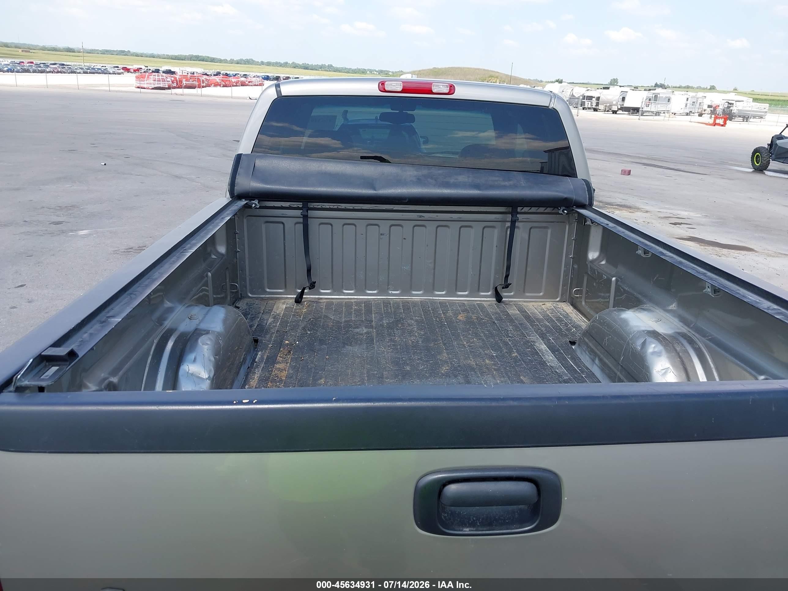 2001 Chevrolet Silverado 2500hd Lt Gray vin: 1GCHK29U41E145366