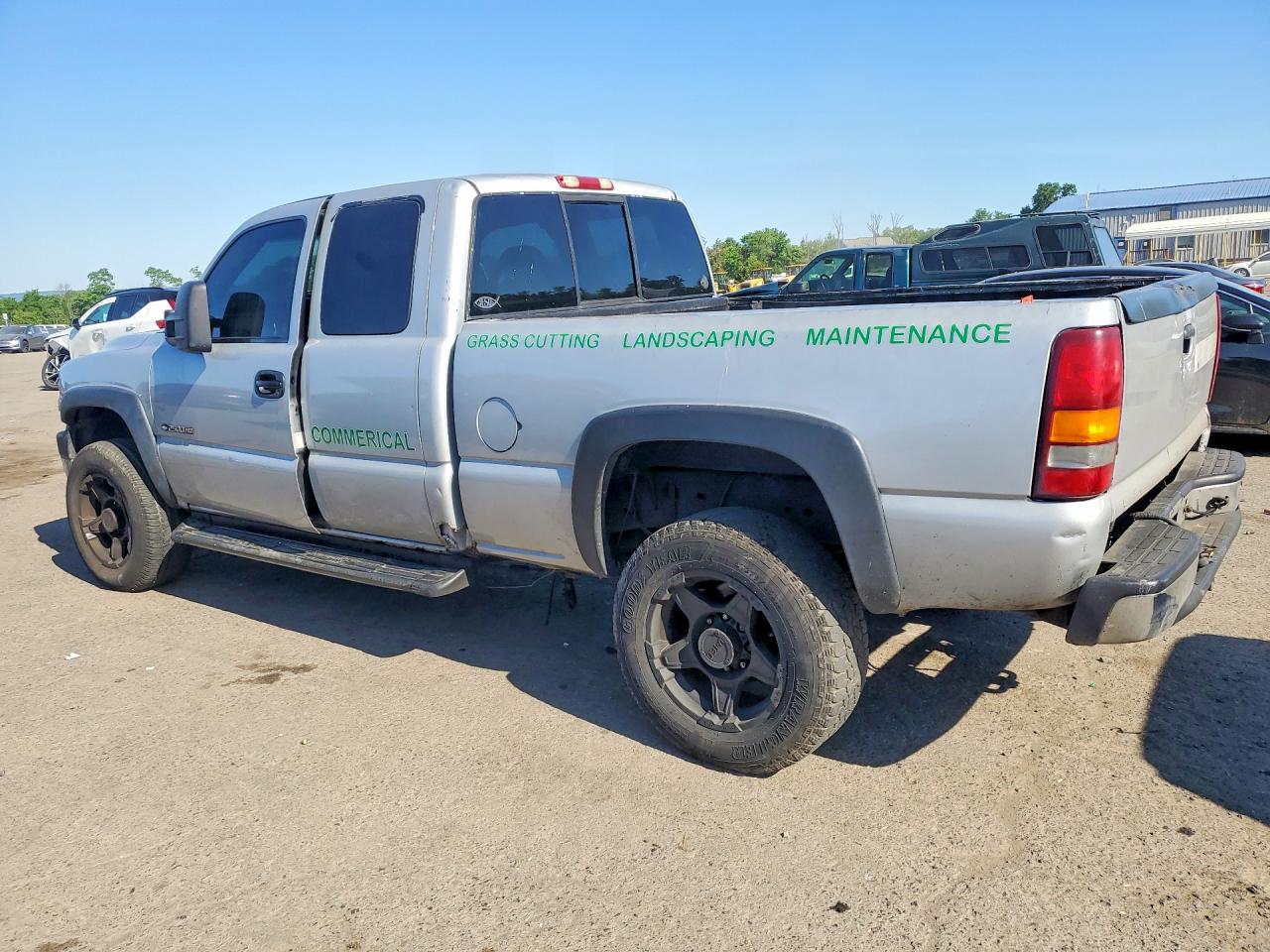 2002 Chevrolet Silvraldo Silver vin: 1GCHK29U52E131252