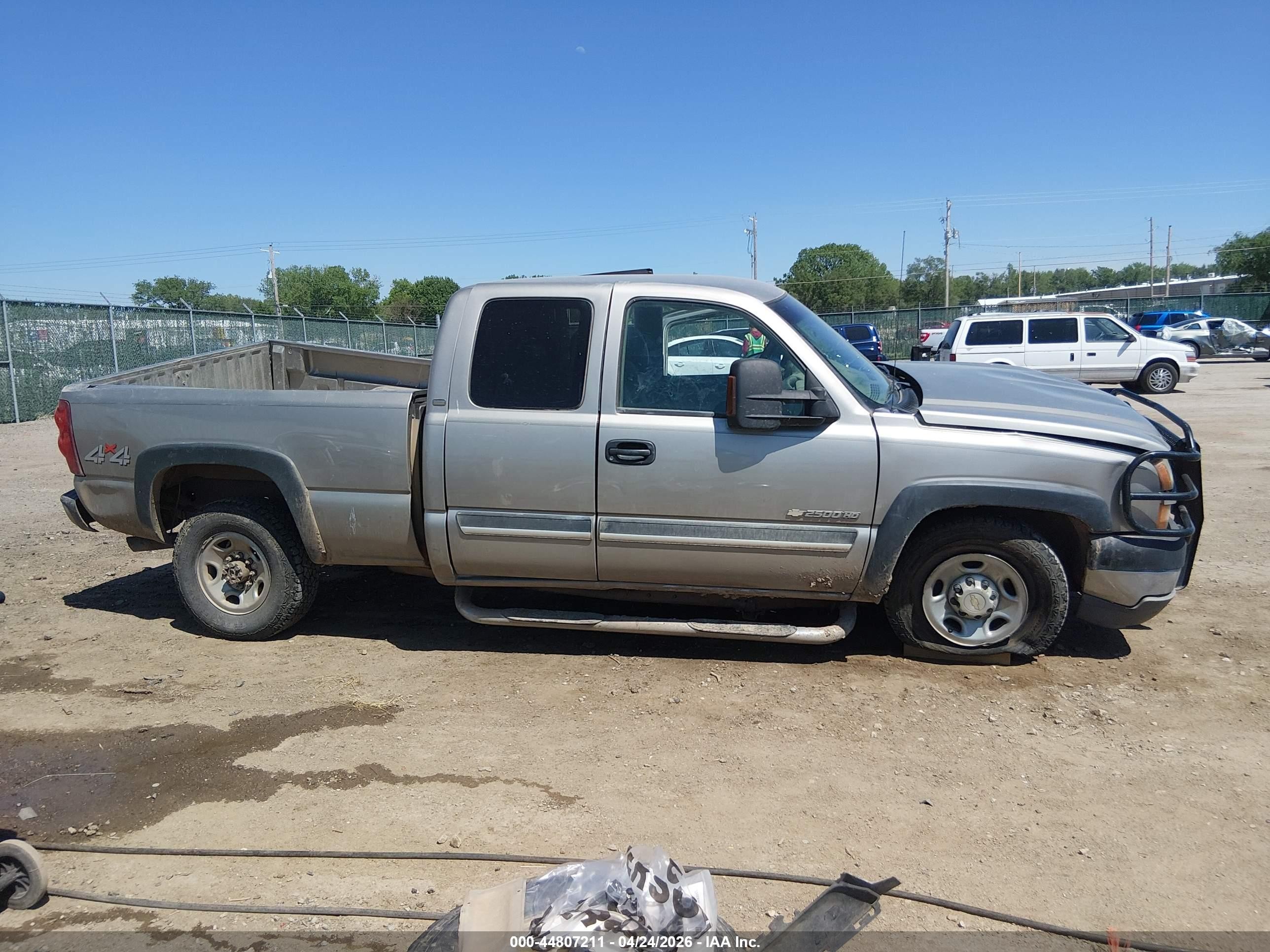 2003 Chevrolet Silverado 2500hd Gray vin: 1GCHK29U53E276924