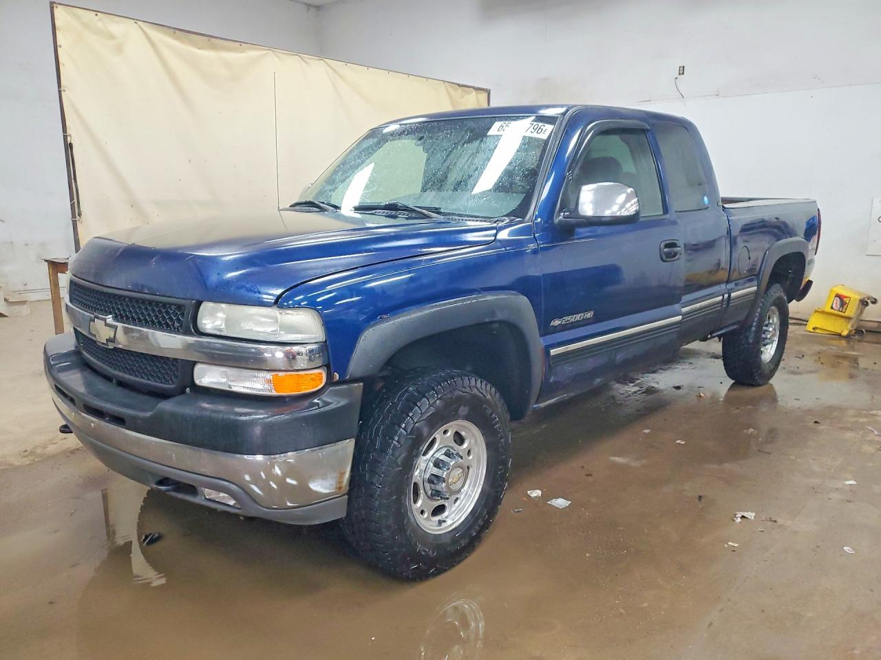 2002 Chevrolet Silverado K2500 Heavy Duty Blue vin: 1GCHK29U72E252641