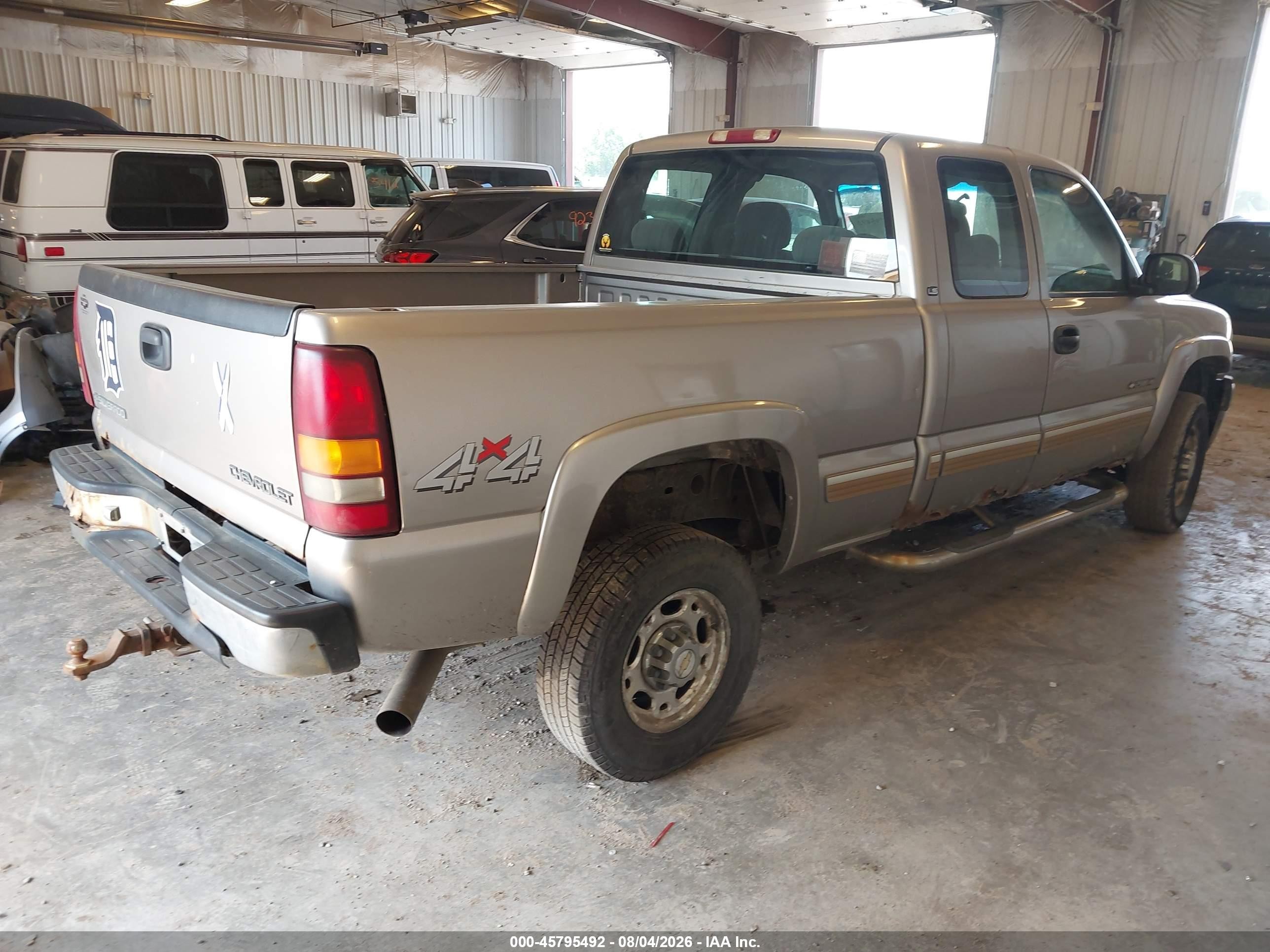 2002 Chevrolet Silverado 2500hd Ls Tan vin: 1GCHK29U82Z132937