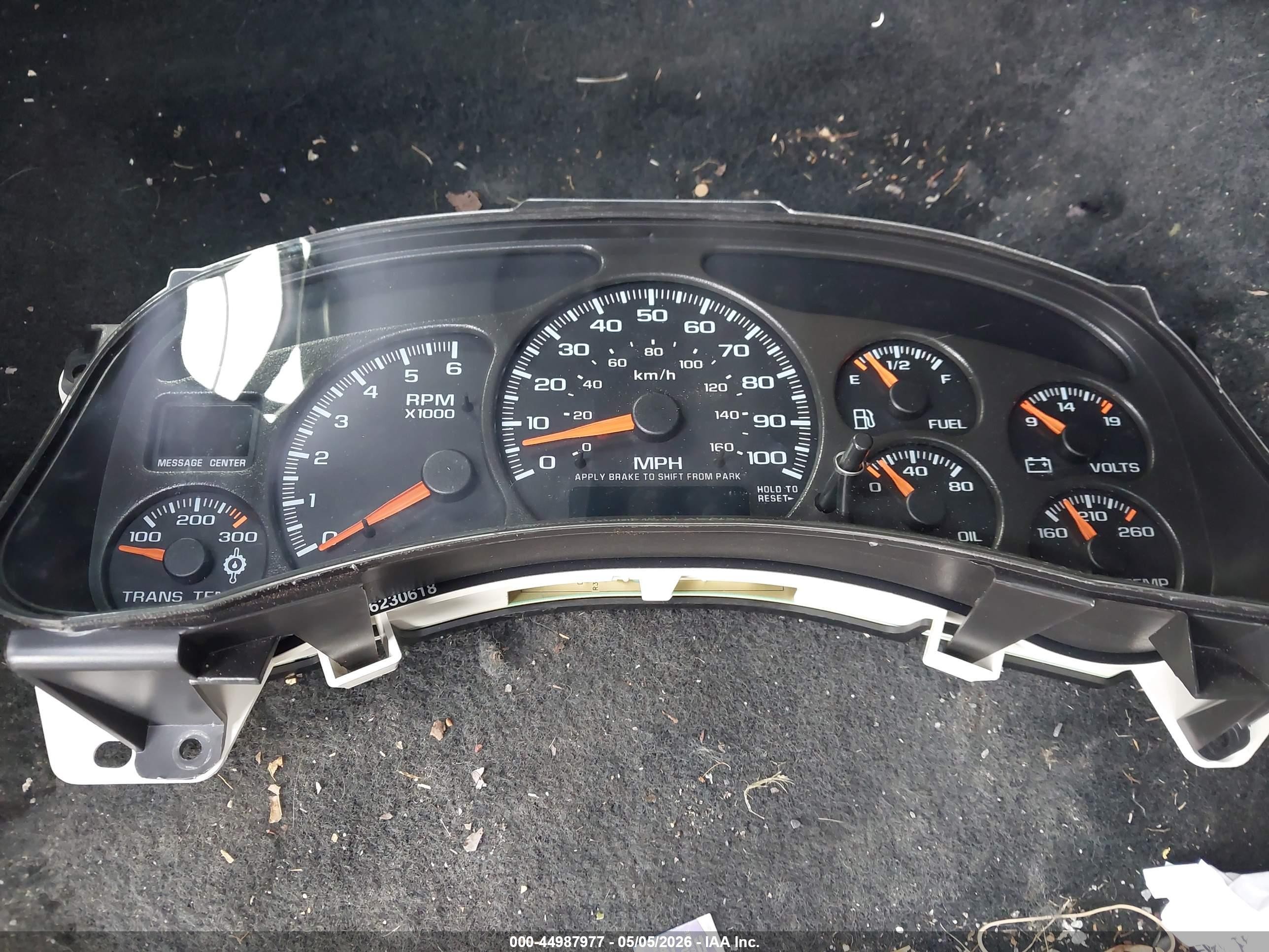 2002 Chevrolet Silverado 2500hd Ls Золотой vin: 1GCHK29U92E129097