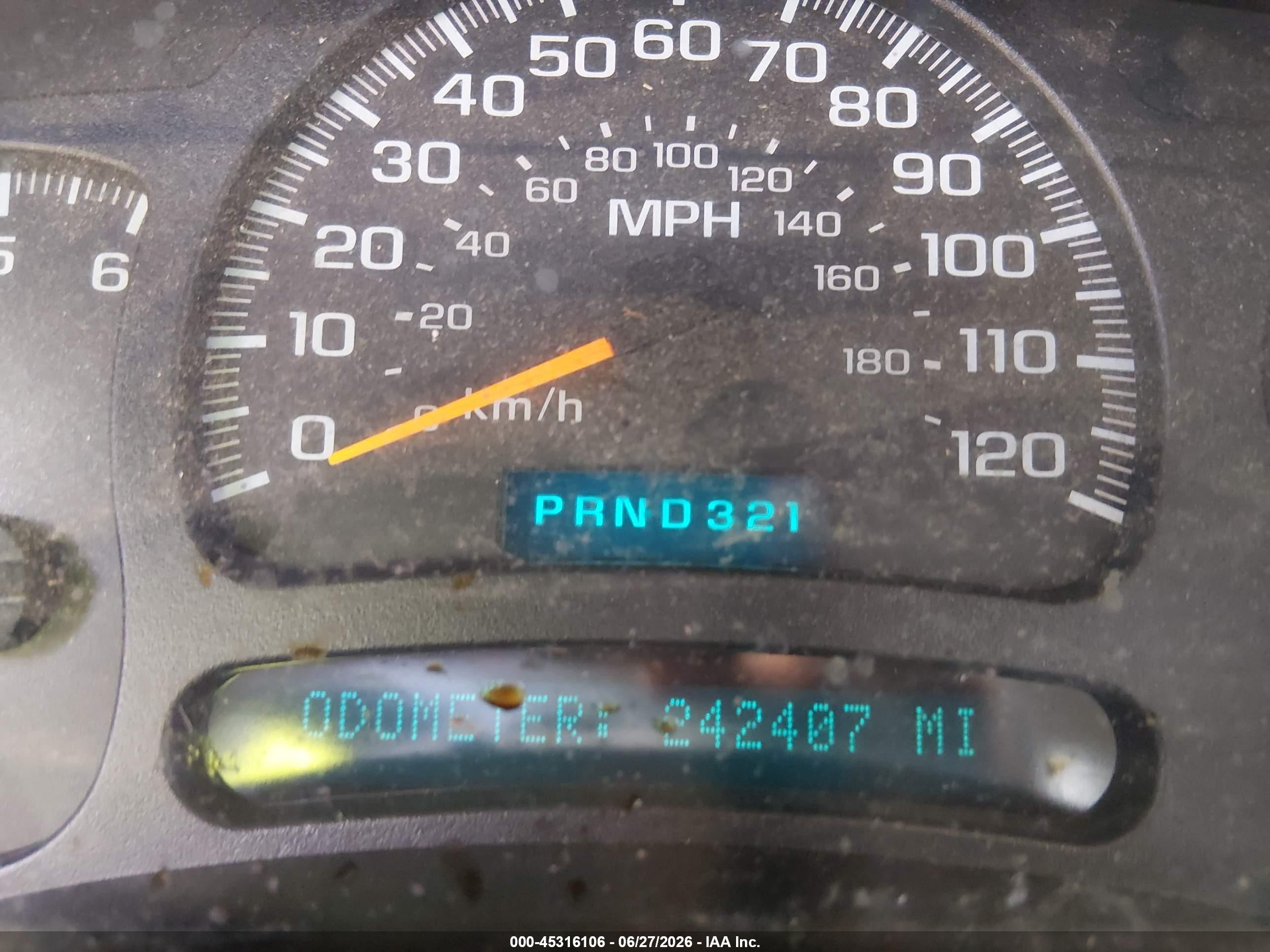 2004 Chevrolet Silverado 2500hd Ls White vin: 1GCHK29U94E208336