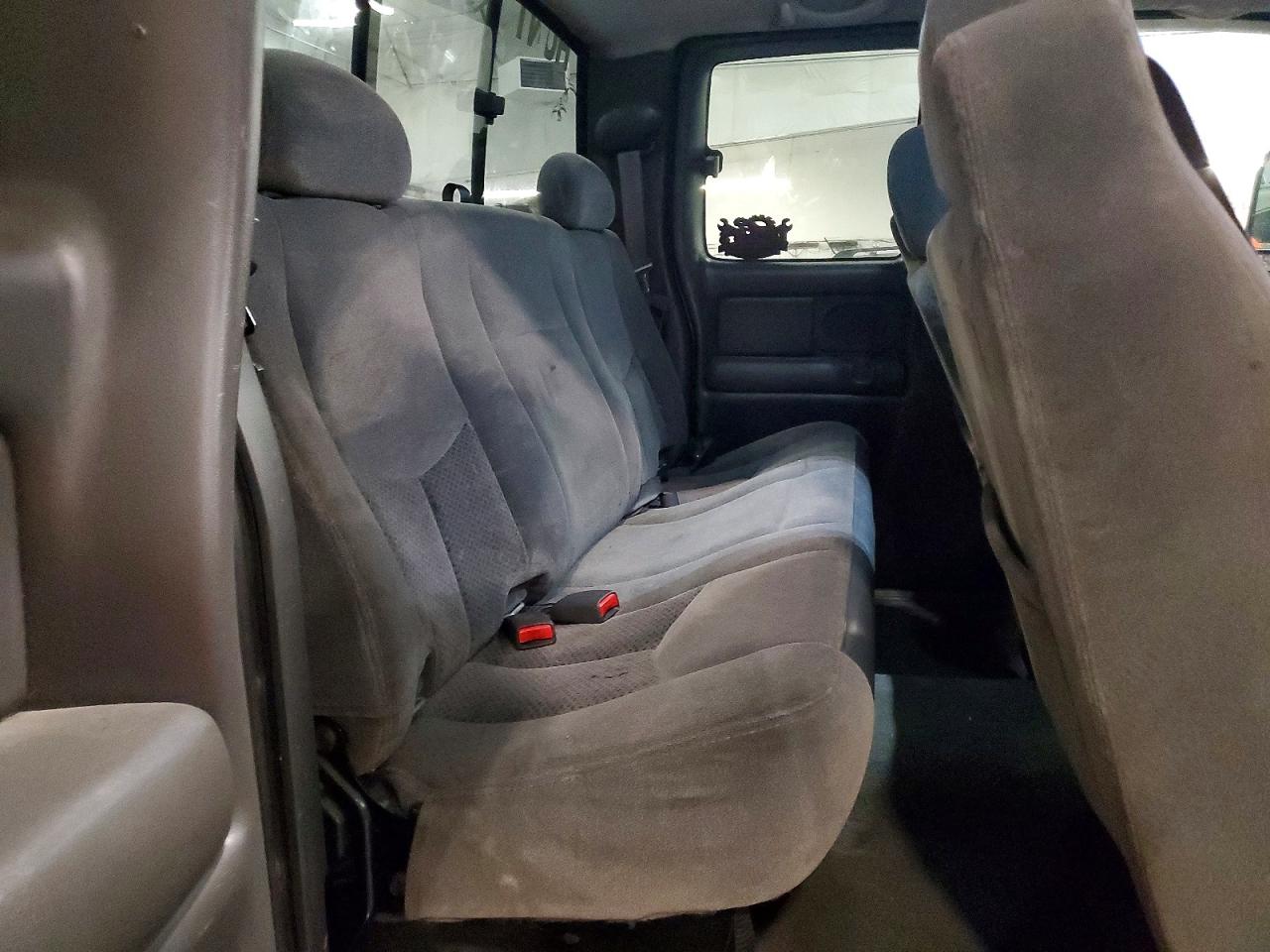 2005 Chevrolet Silverado K2500 Heavy Duty Charcoal vin: 1GCHK29U95E144574