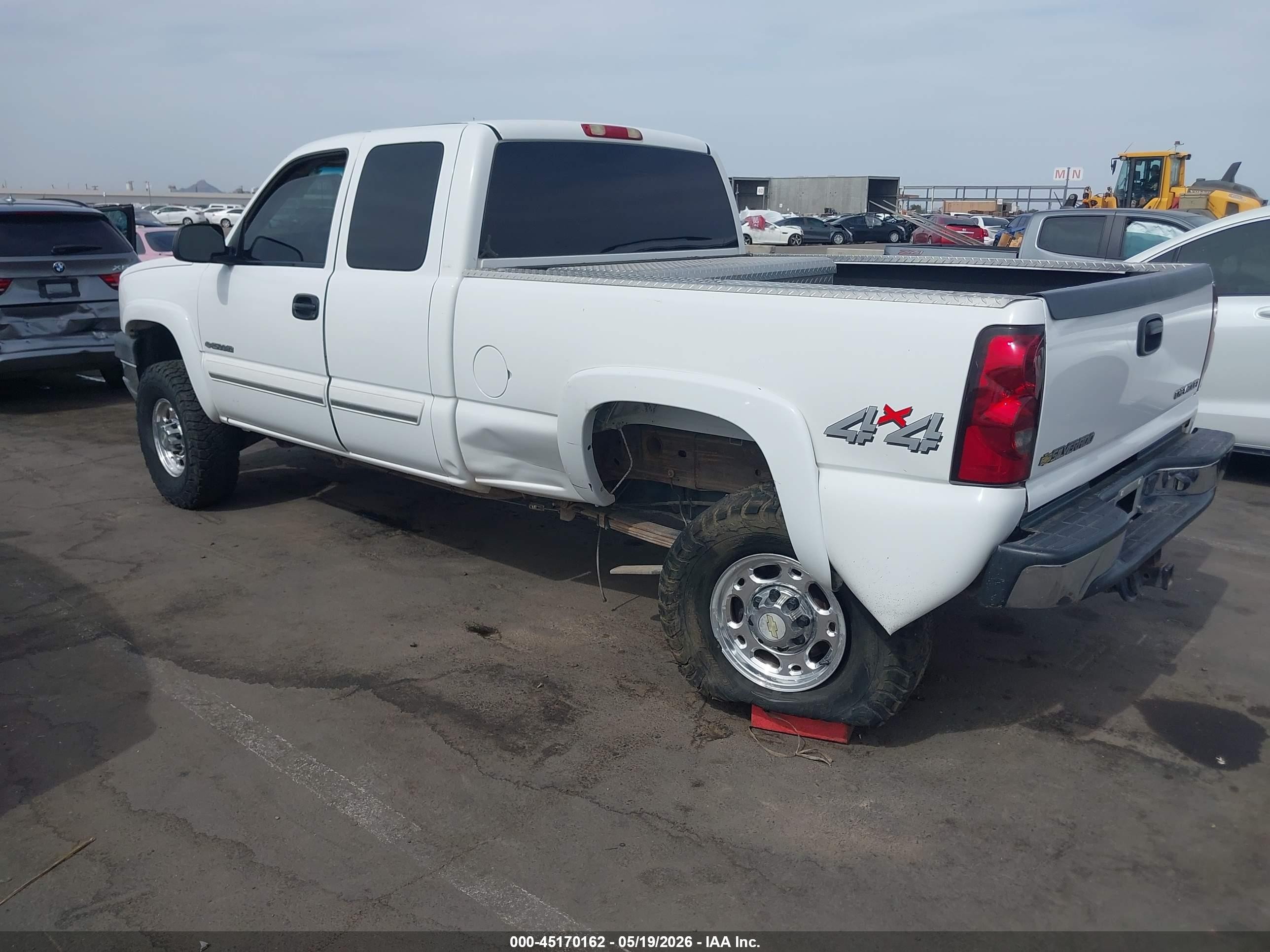 2003 Chevrolet Silverado 2500hd Ls White vin: 1GCHK29UX3E246608