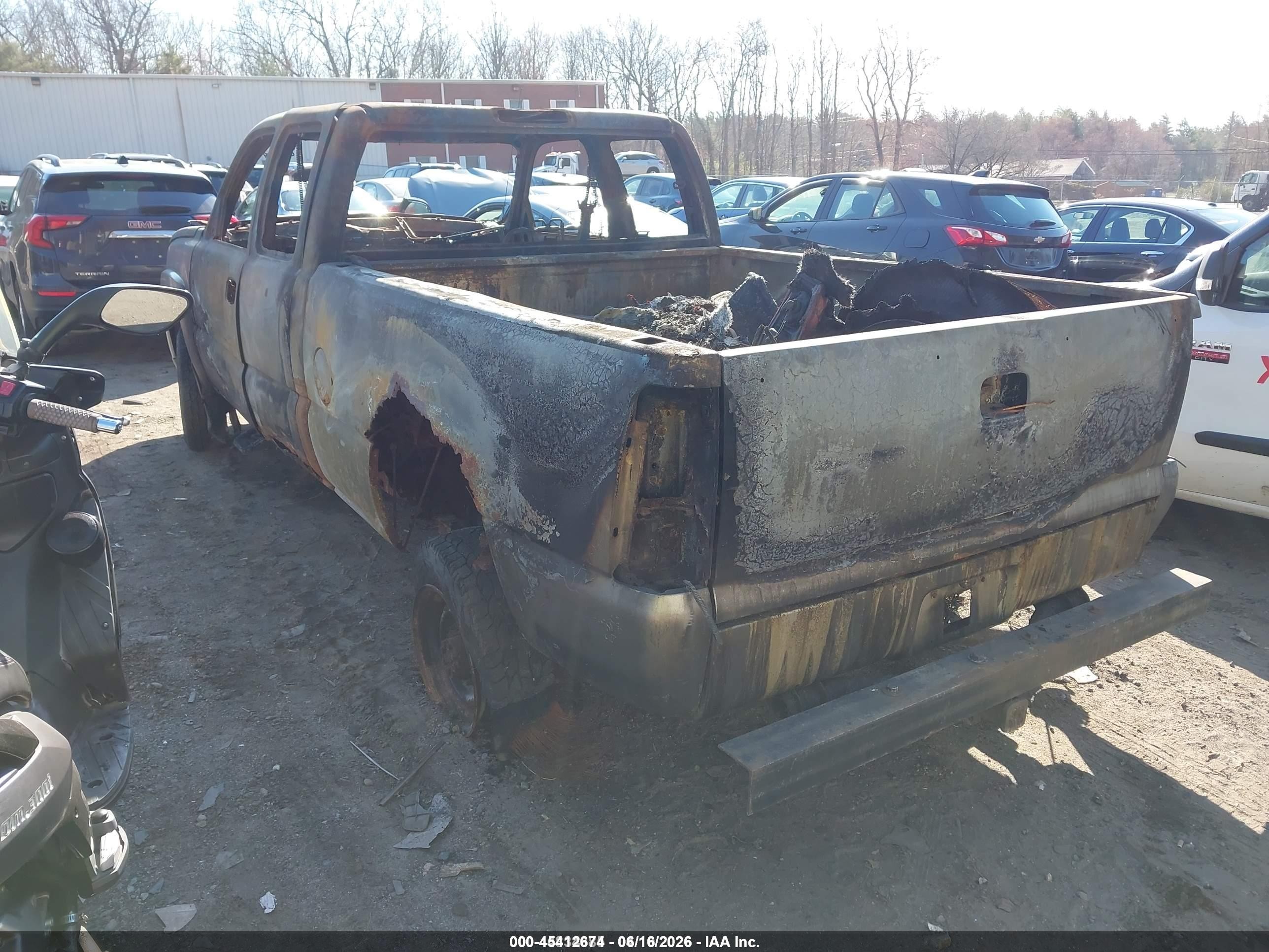 2003 Chevrolet Silverado 2500hd Ls Золотой vin: 1GCHK29UX3E324949