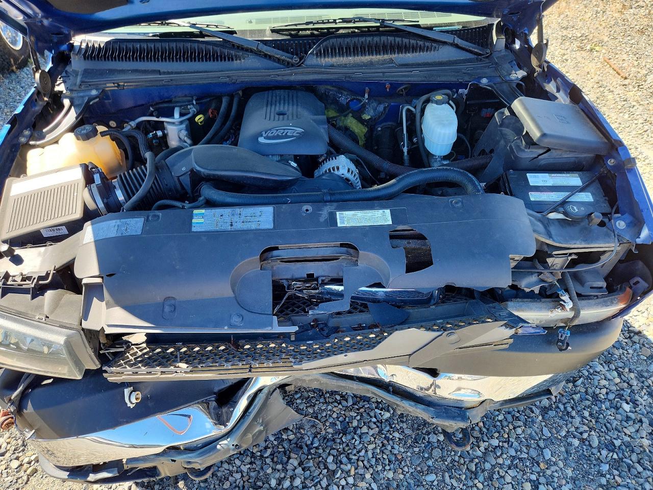 2004 Chevrolet Silverado K2500 Heavy Duty Blue vin: 1GCHK29UX4E198349