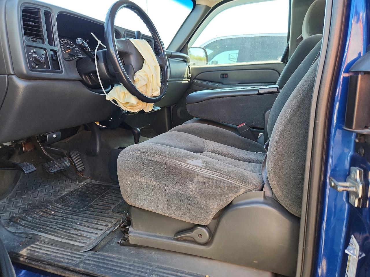 2004 Chevrolet Silverado K2500 Heavy Duty Blue vin: 1GCHK29UX4E198349
