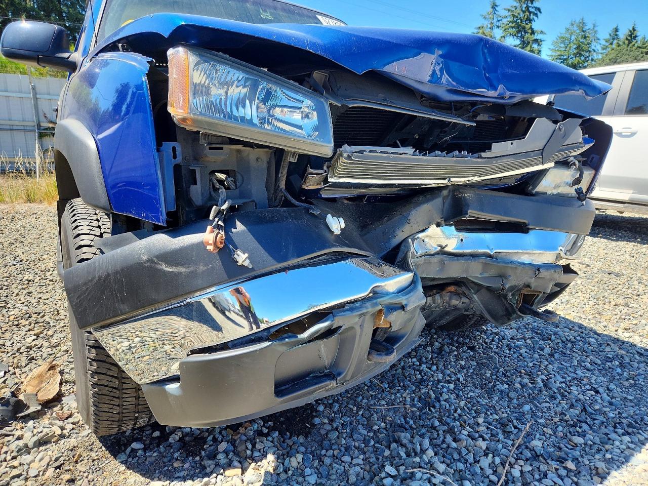 2004 Chevrolet Silverado K2500 Heavy Duty Blue vin: 1GCHK29UX4E198349
