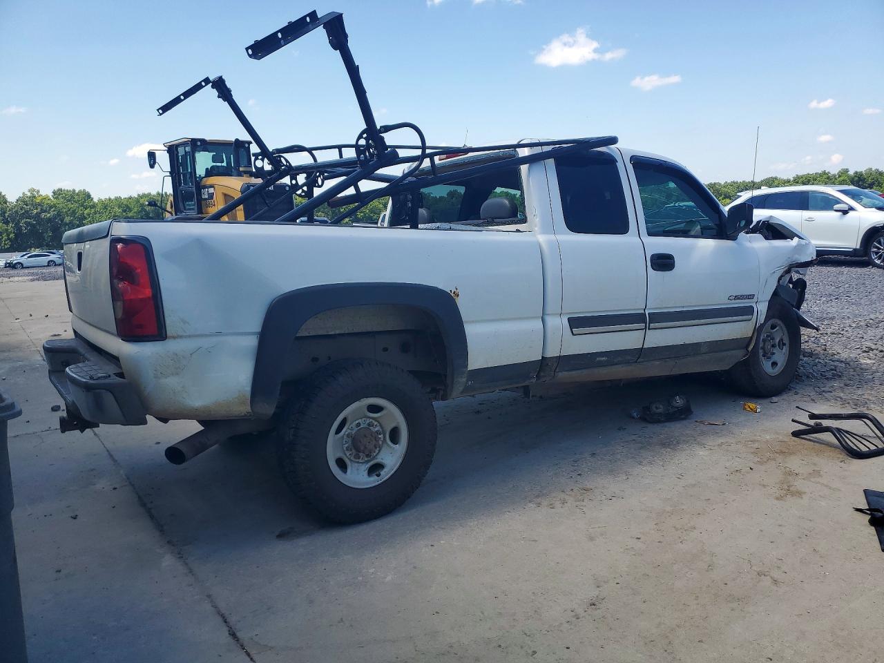 2005 Chevrolet Silverado K2500 Heavy Duty Белый vin: 1GCHK29UX5E310360