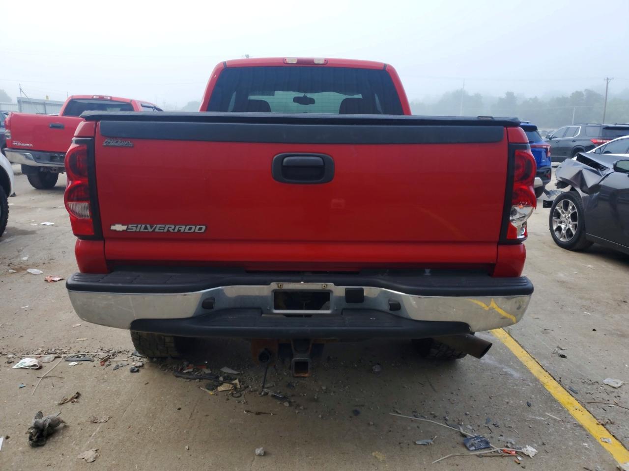 2006 Chevrolet Silverado K2500 Heavy Duty Red vin: 1GCHK29UX6E134721