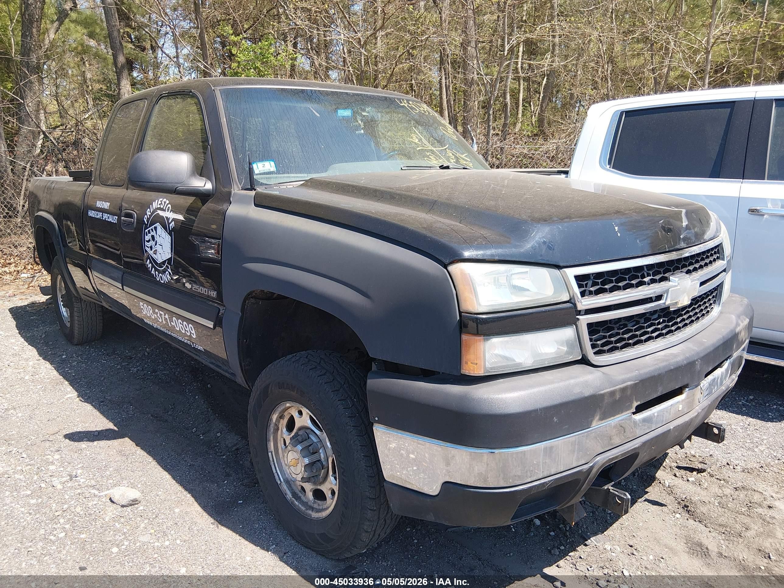 1GCHK29UX6E137960