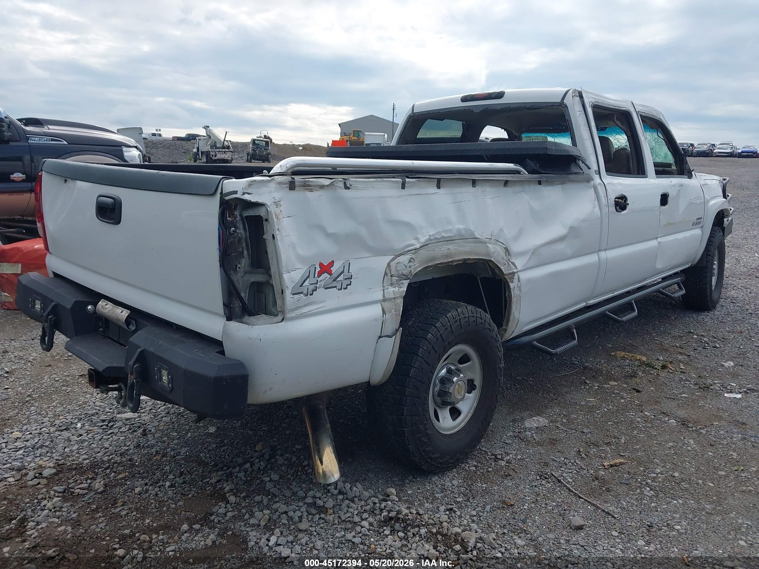 2005 Chevrolet Silverado 3500 Lt White vin: 1GCHK33225F824324