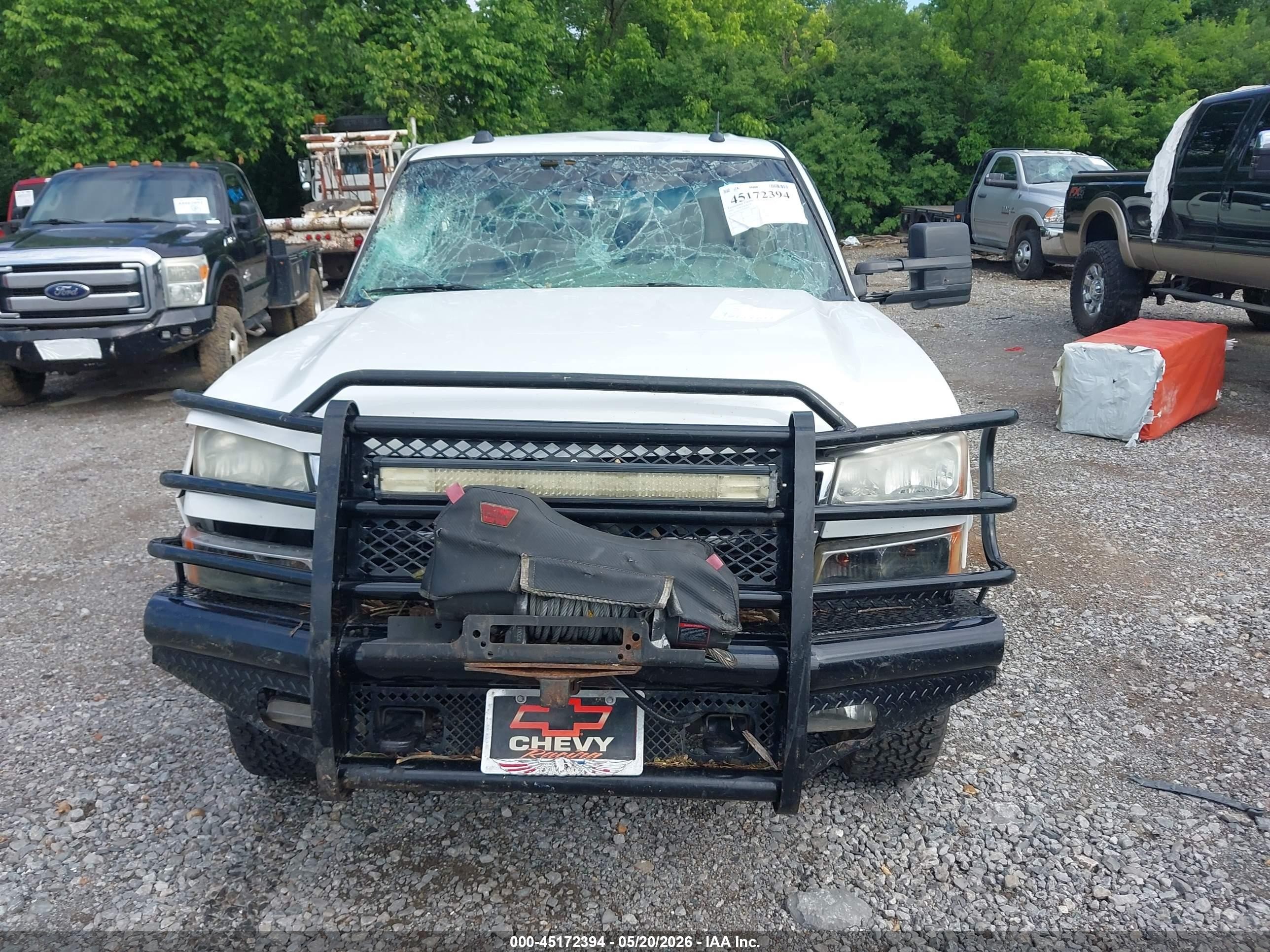 2005 Chevrolet Silverado 3500 Lt White vin: 1GCHK33225F824324