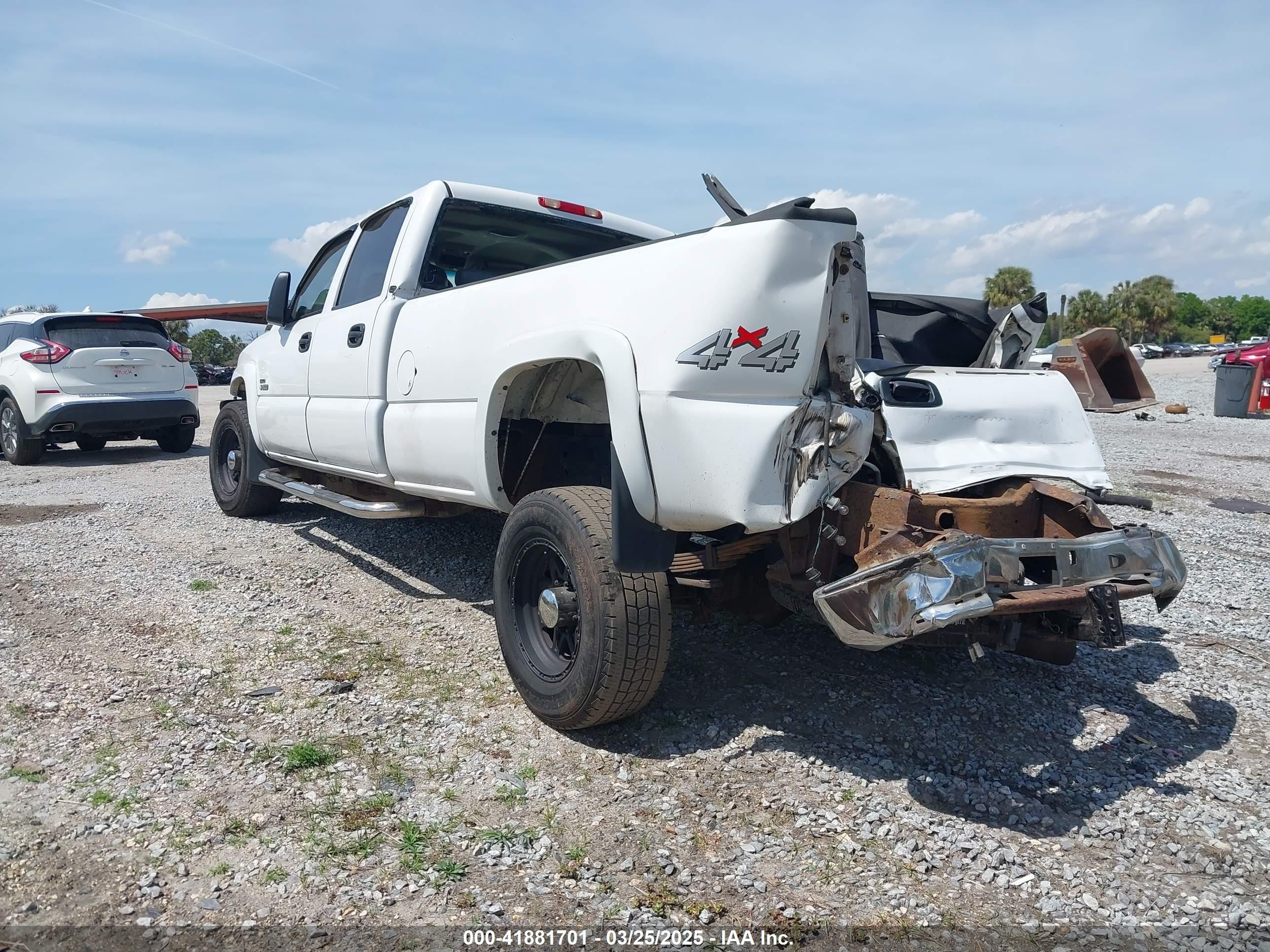 2006 Chevrolet Silverado 3500 Lt1 White vin: 1GCHK33D56F168297