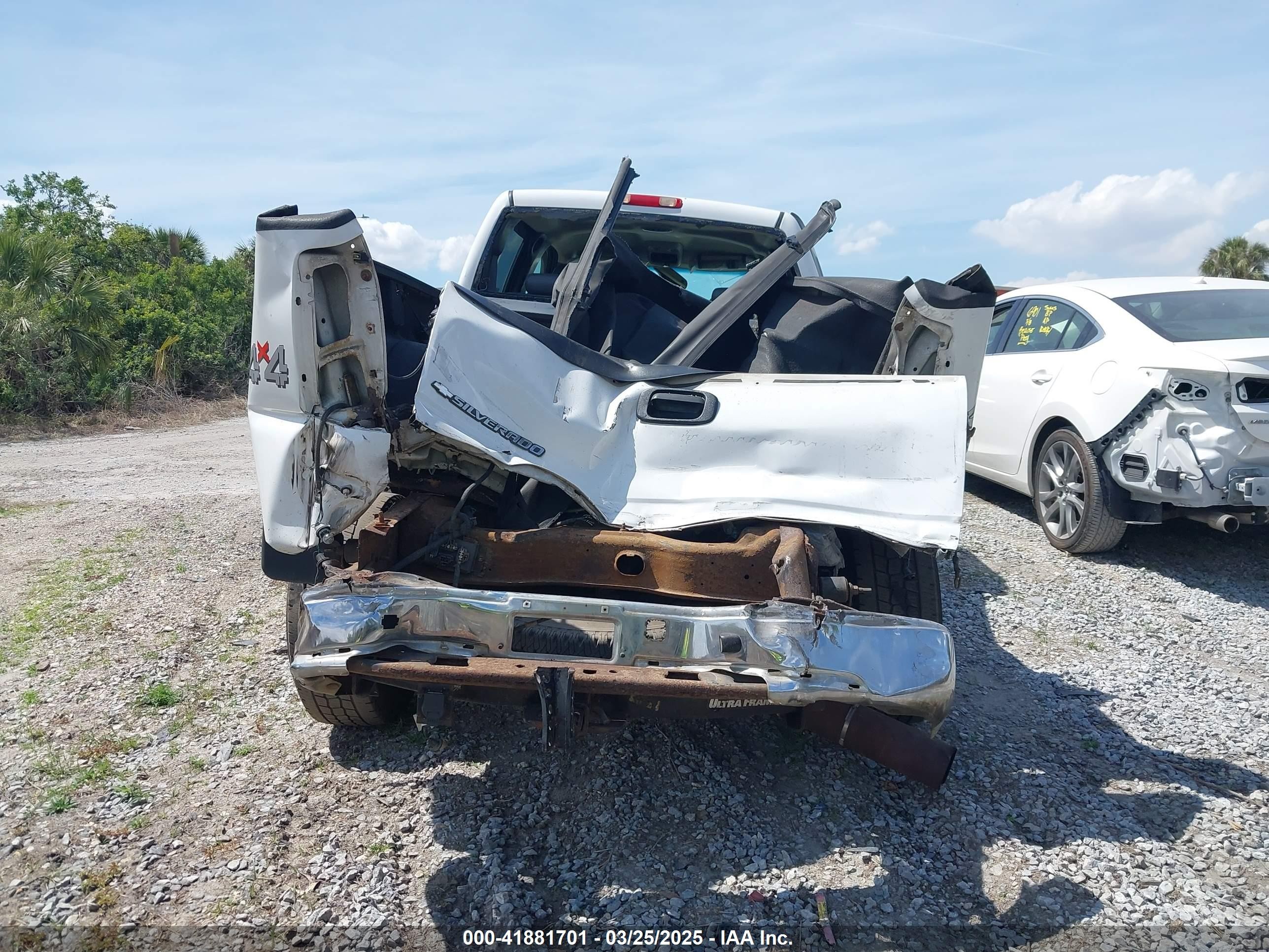2006 Chevrolet Silverado 3500 Lt1 White vin: 1GCHK33D56F168297