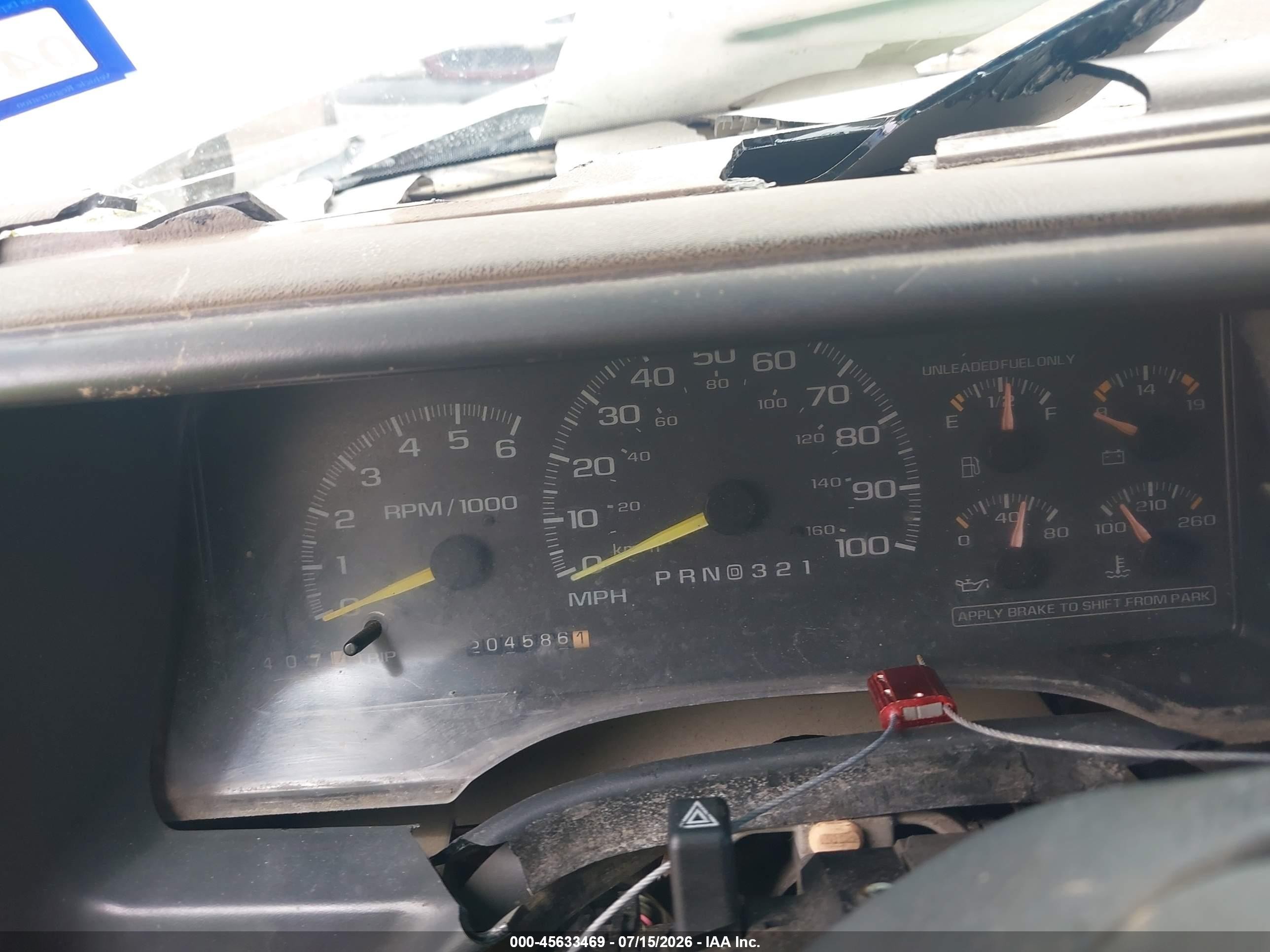 1998 Chevrolet K3500   White vin: 1GCHK33J2WF048270