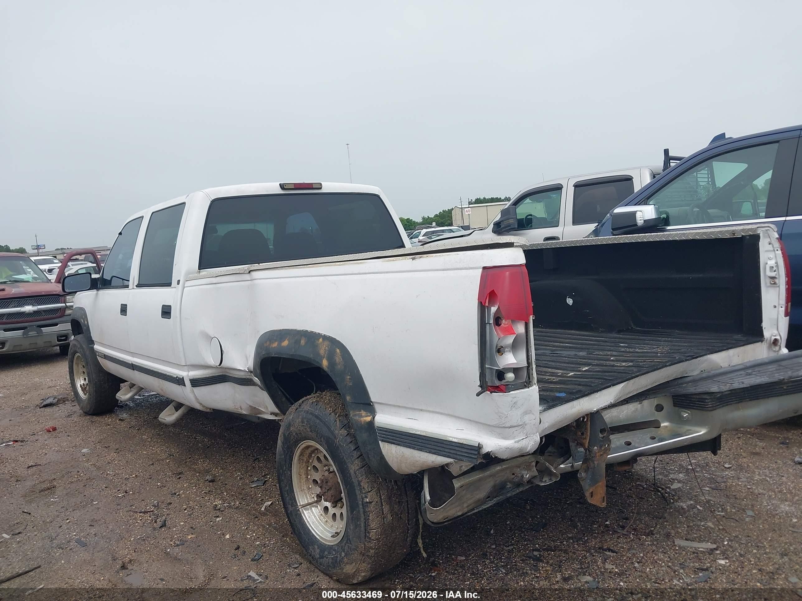 1998 Chevrolet K3500   White vin: 1GCHK33J2WF048270