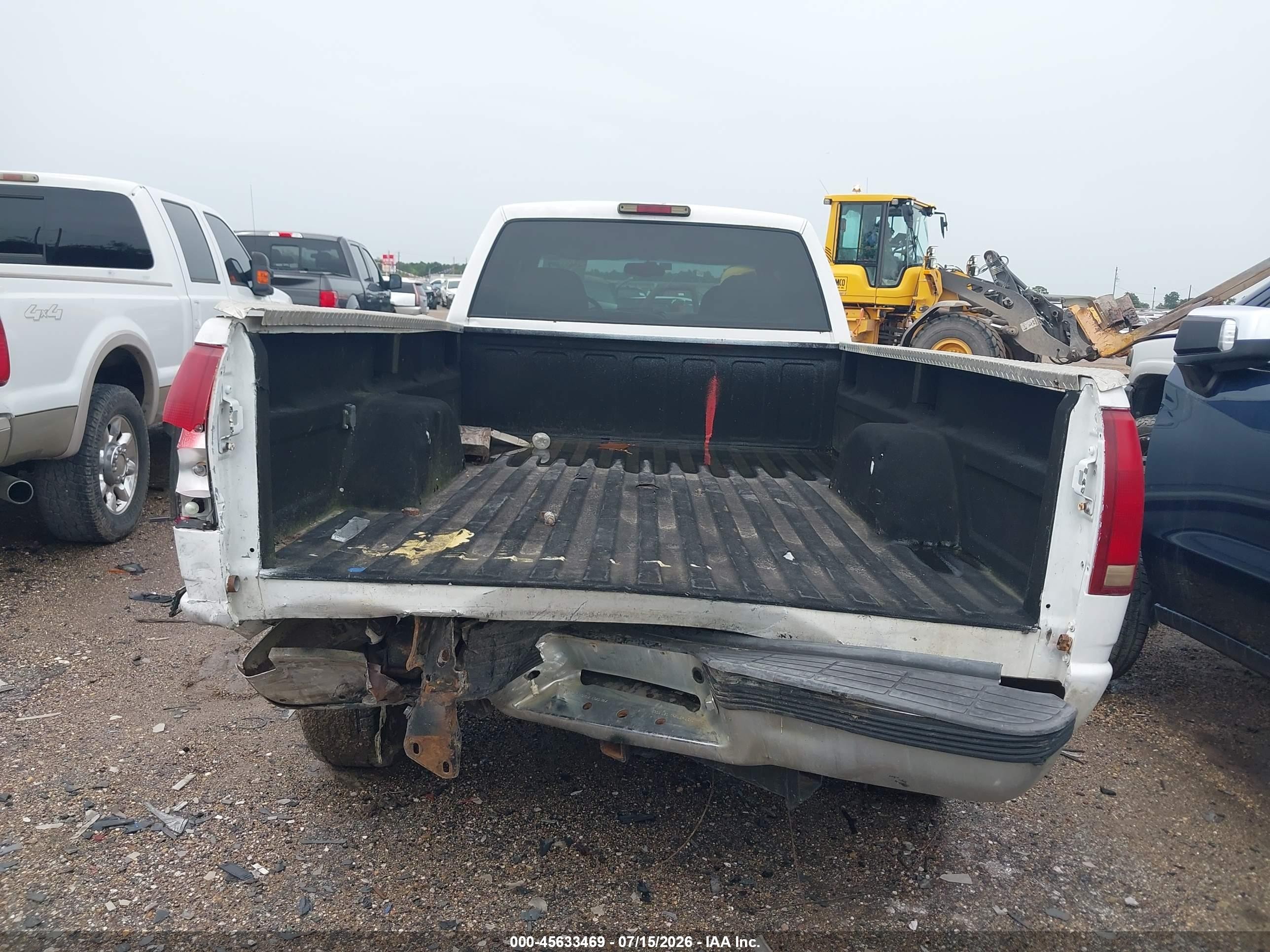 1998 Chevrolet K3500   White vin: 1GCHK33J2WF048270
