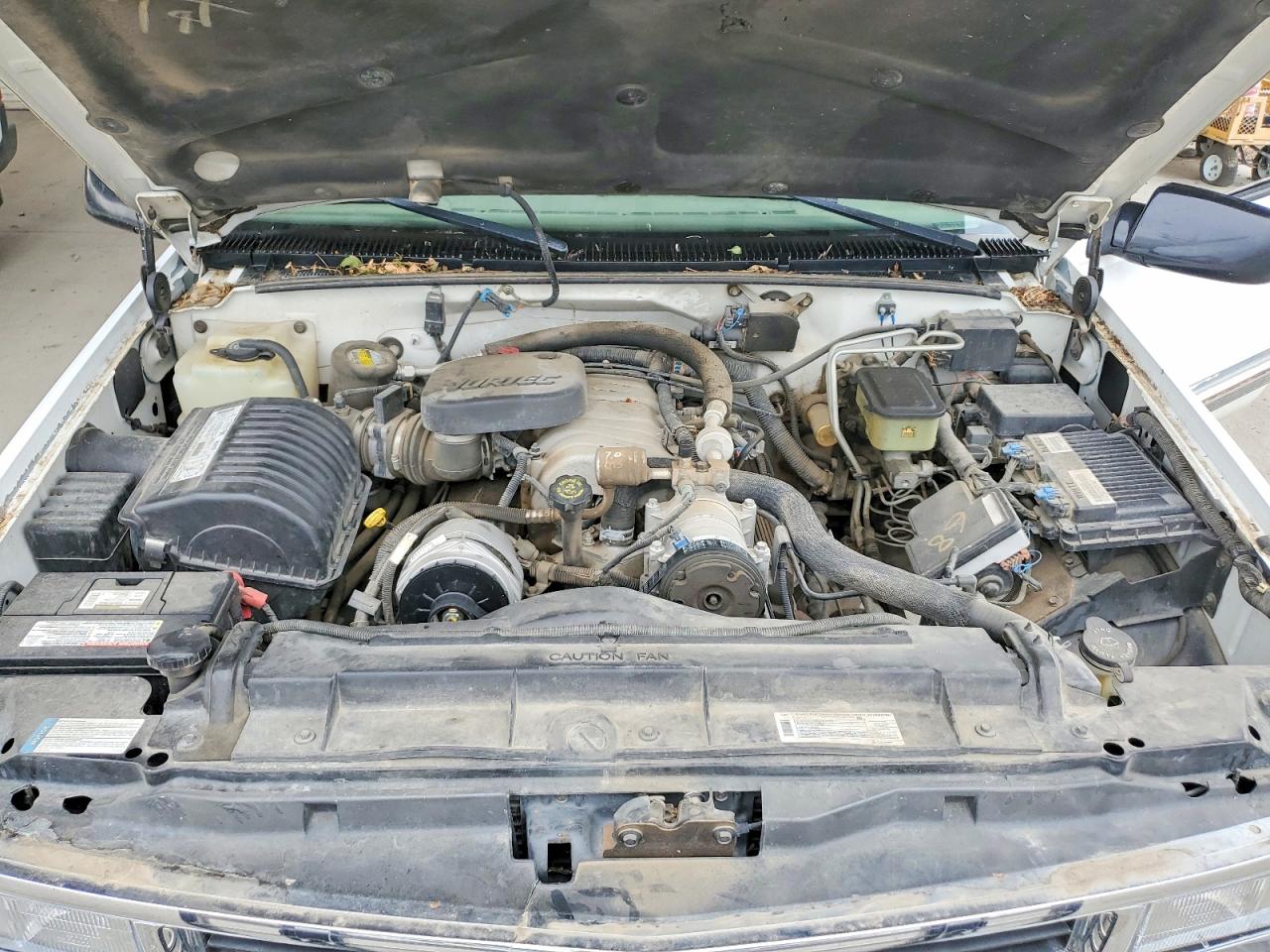 1999 Chevrolet Gmt-400 K3500 White vin: 1GCHK33J6XF033983