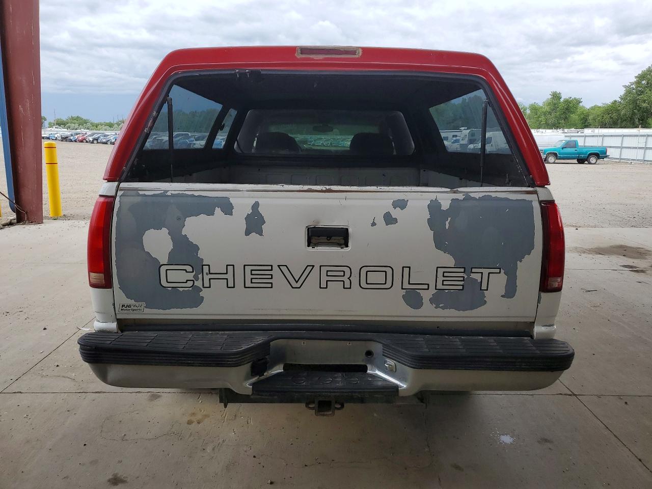 1999 Chevrolet Gmt-400 K3500 White vin: 1GCHK33J6XF033983