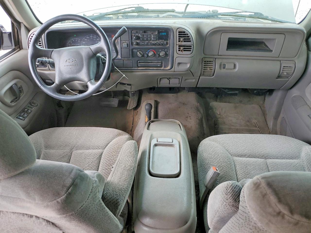 1999 Chevrolet Gmt-400 K3500 White vin: 1GCHK33J6XF033983
