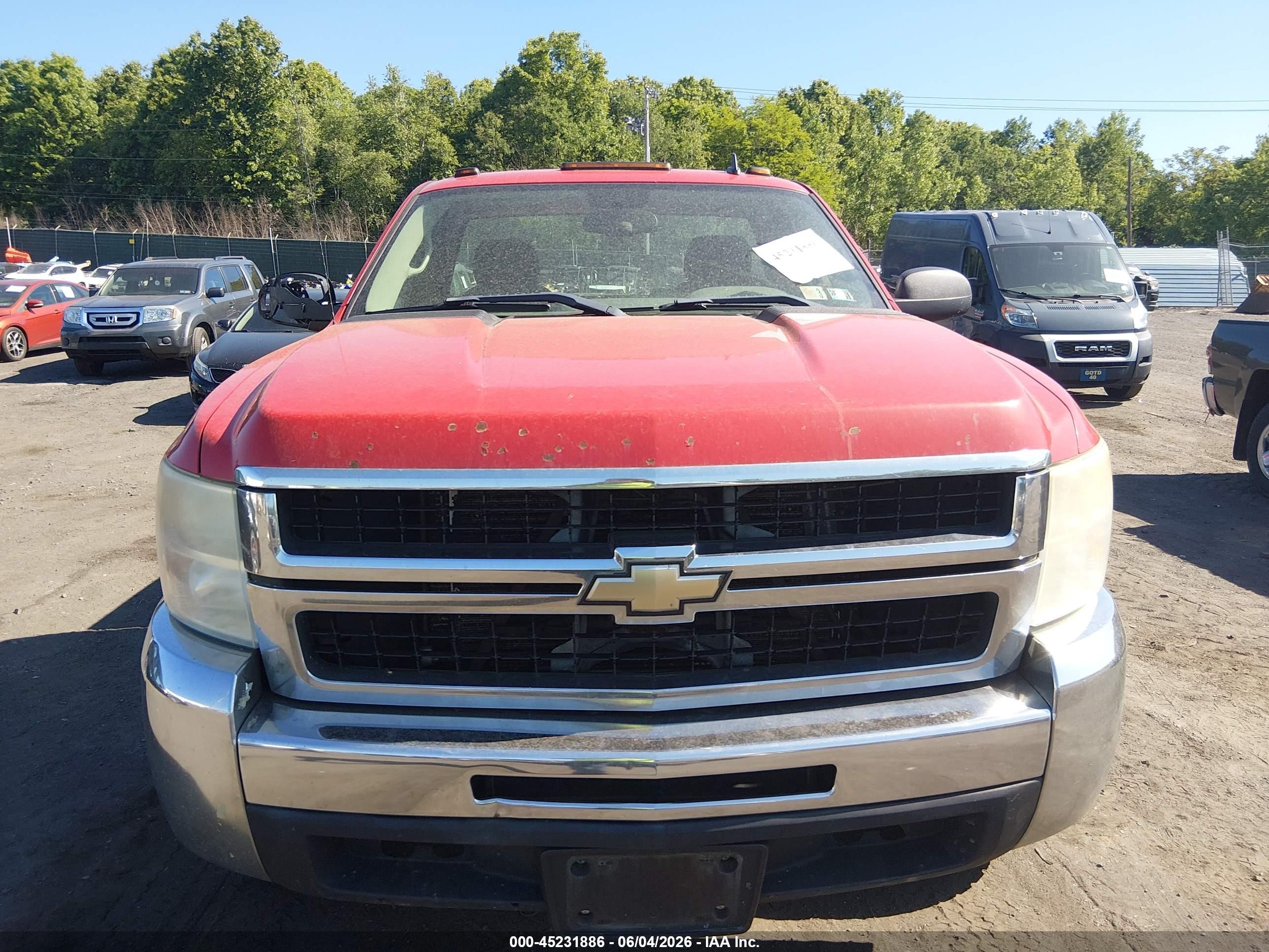 2007 Chevrolet Silverado 3500 Work Truck Red vin: 1GCHK34K77E548651