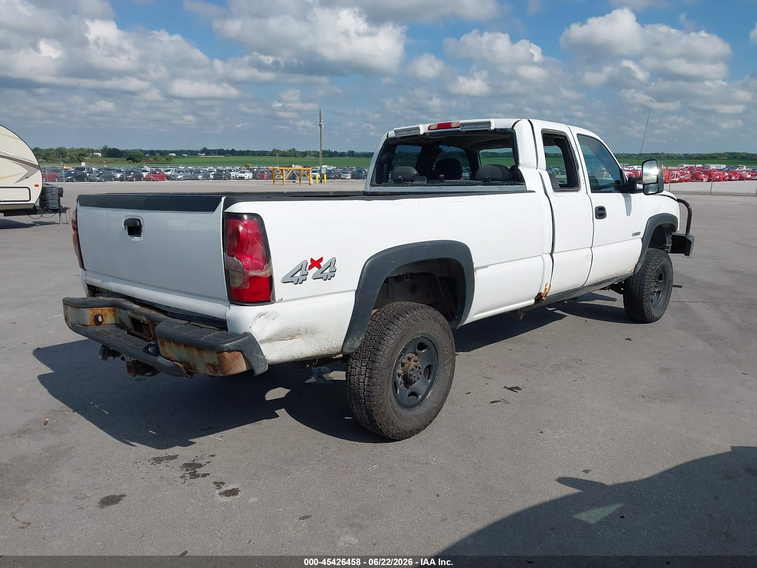 2007 Chevrolet Silverado 3500 Classic Work Truck Белый vin: 1GCHK39U47E155992