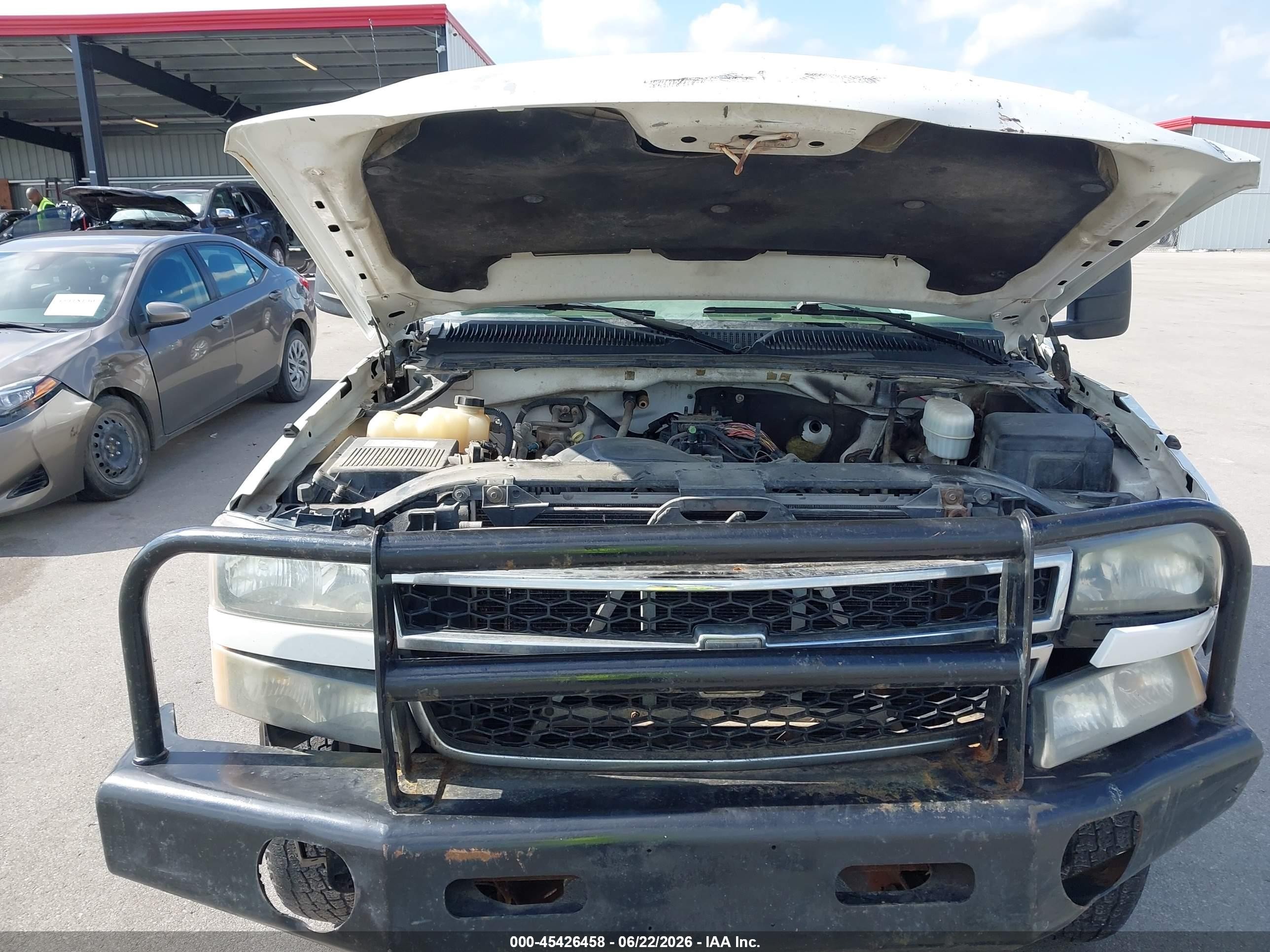2007 Chevrolet Silverado 3500 Classic Work Truck Белый vin: 1GCHK39U47E155992
