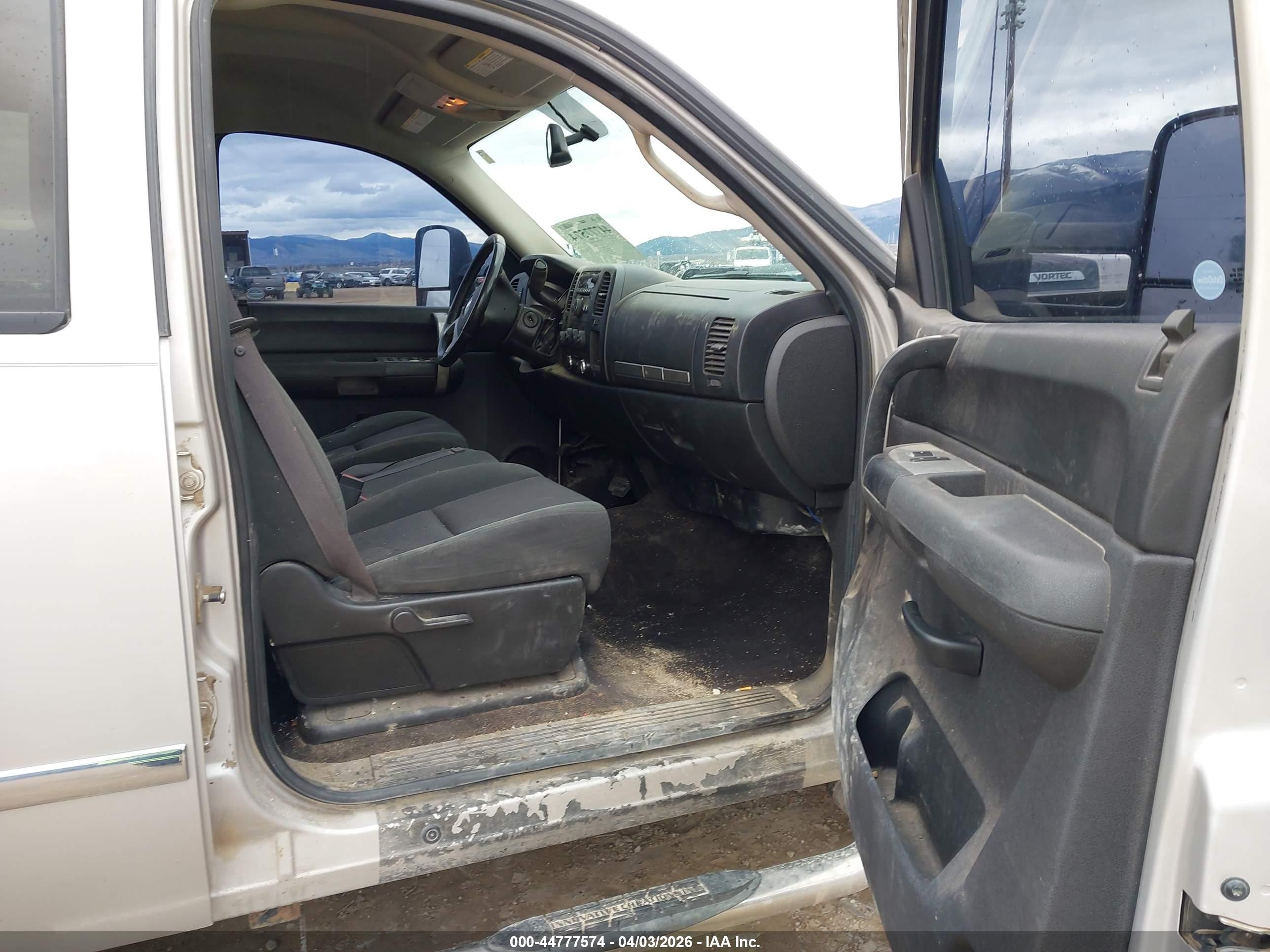 2009 Chevrolet Silverado 2500hd Work Truck Champagne vin: 1GCHK43KX9F125826