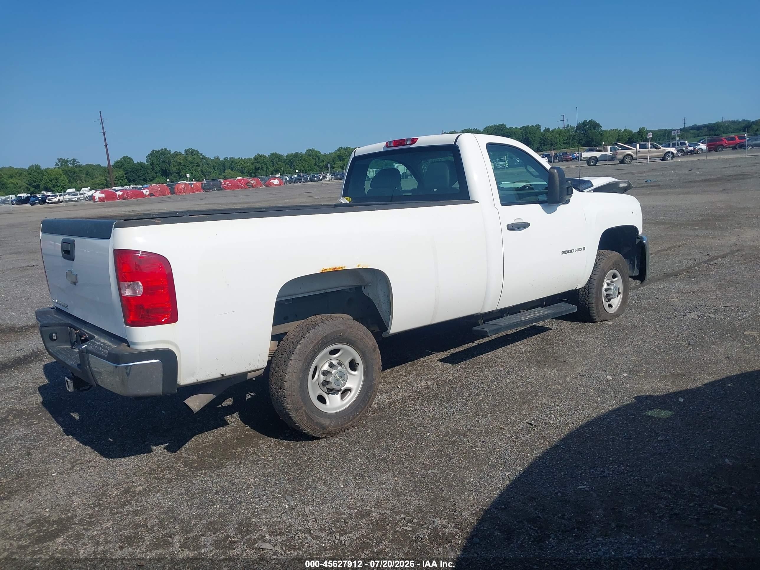 2009 Chevrolet Silverado 2500hd Work Truck White vin: 1GCHK44K69F175136