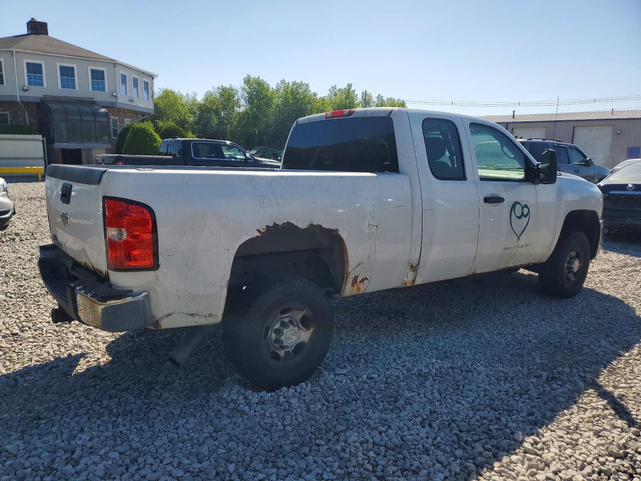 2009 Chevrolet Silverado K2500 Heavy Duty White vin: 1GCHK49KX9E100762
