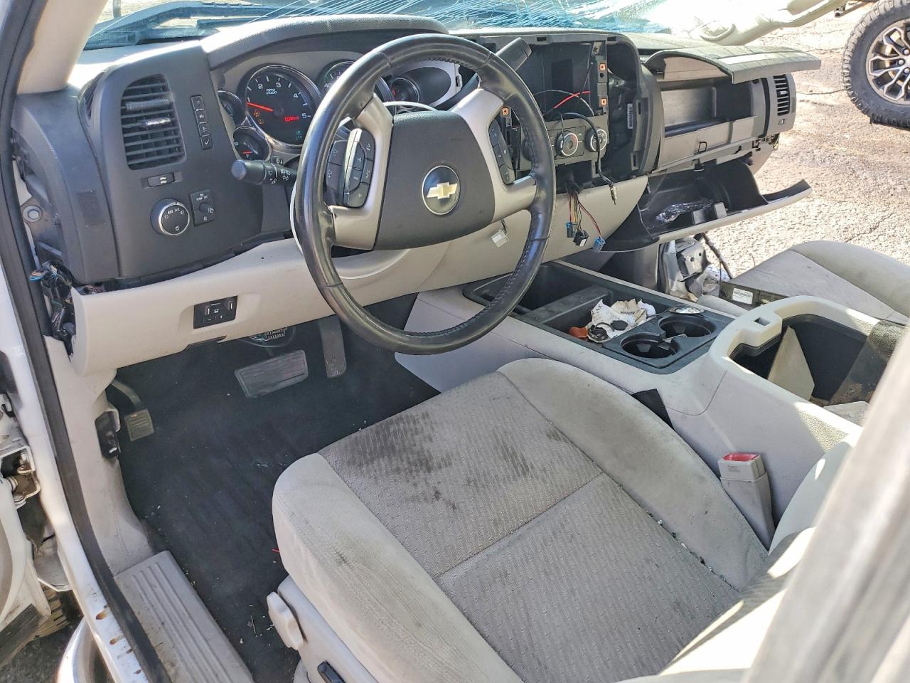 2009 Chevrolet Silverado K2500 Heavy Duty Lt White vin: 1GCHK536X9F105326