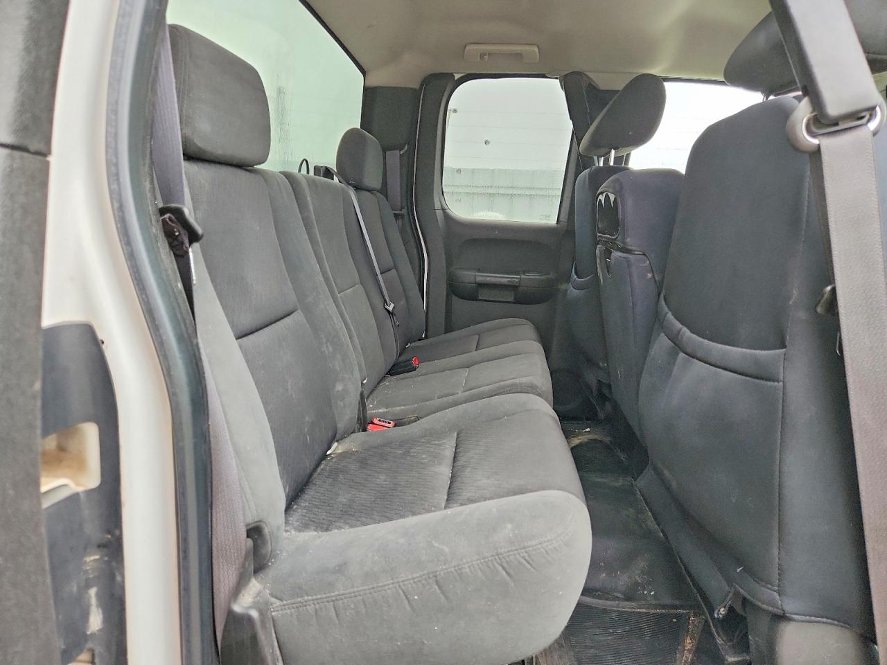 2009 Chevrolet Silverado K2500 Heavy Duty Lt White vin: 1GCHK59K59E138471