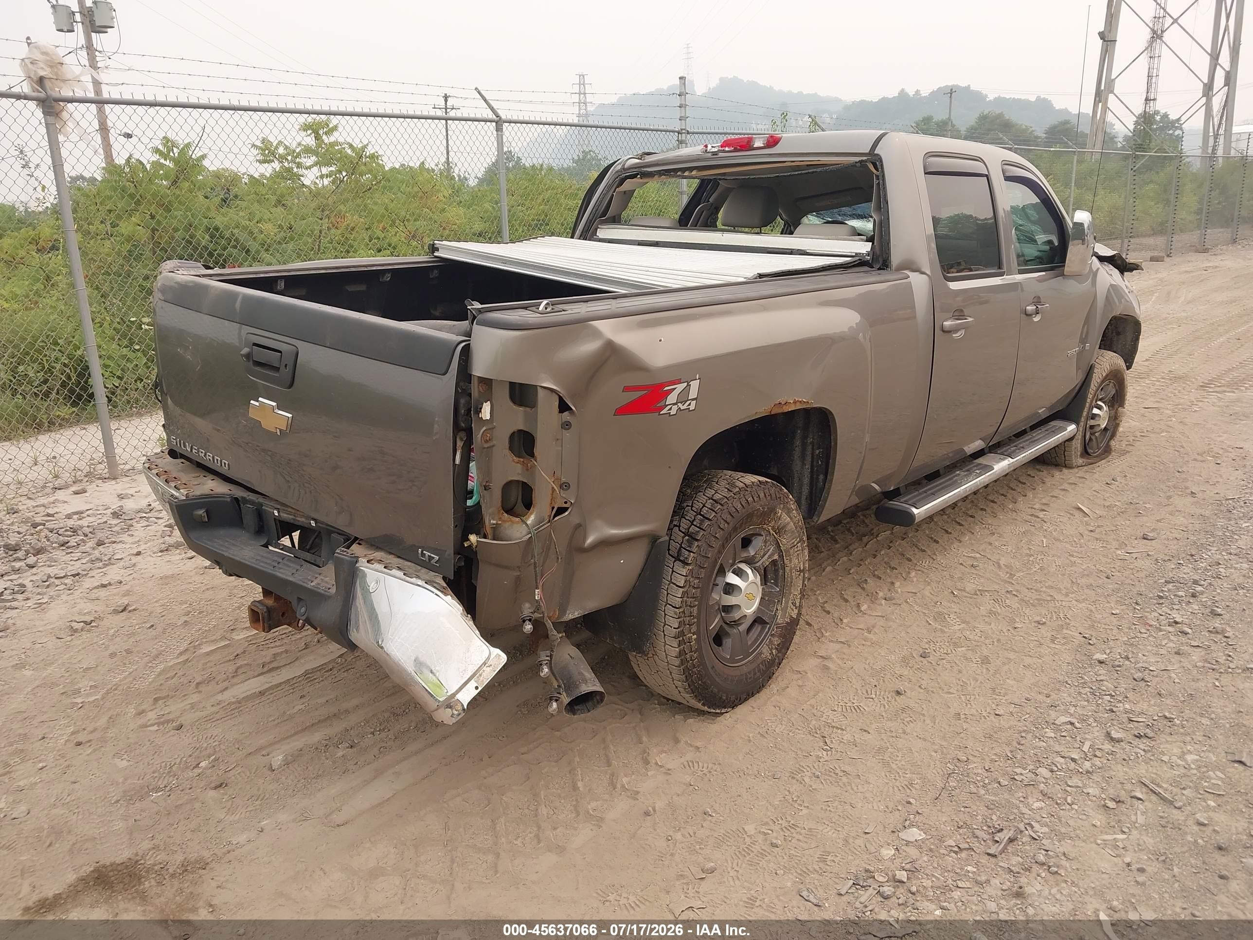 2009 Chevrolet Silverado 2500hd Ltz Beige vin: 1GCHK63699F149825