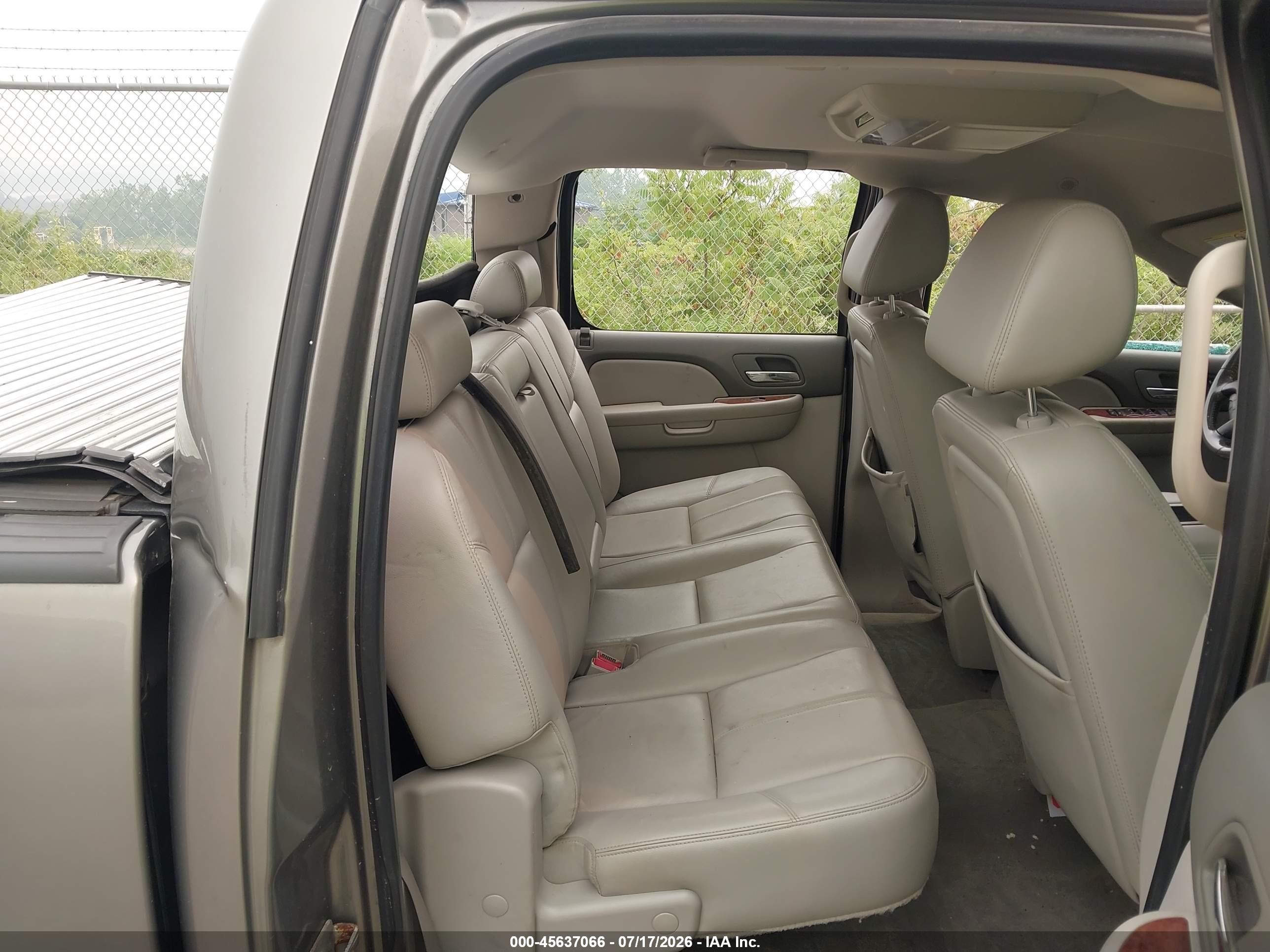 2009 Chevrolet Silverado 2500hd Ltz Beige vin: 1GCHK63699F149825