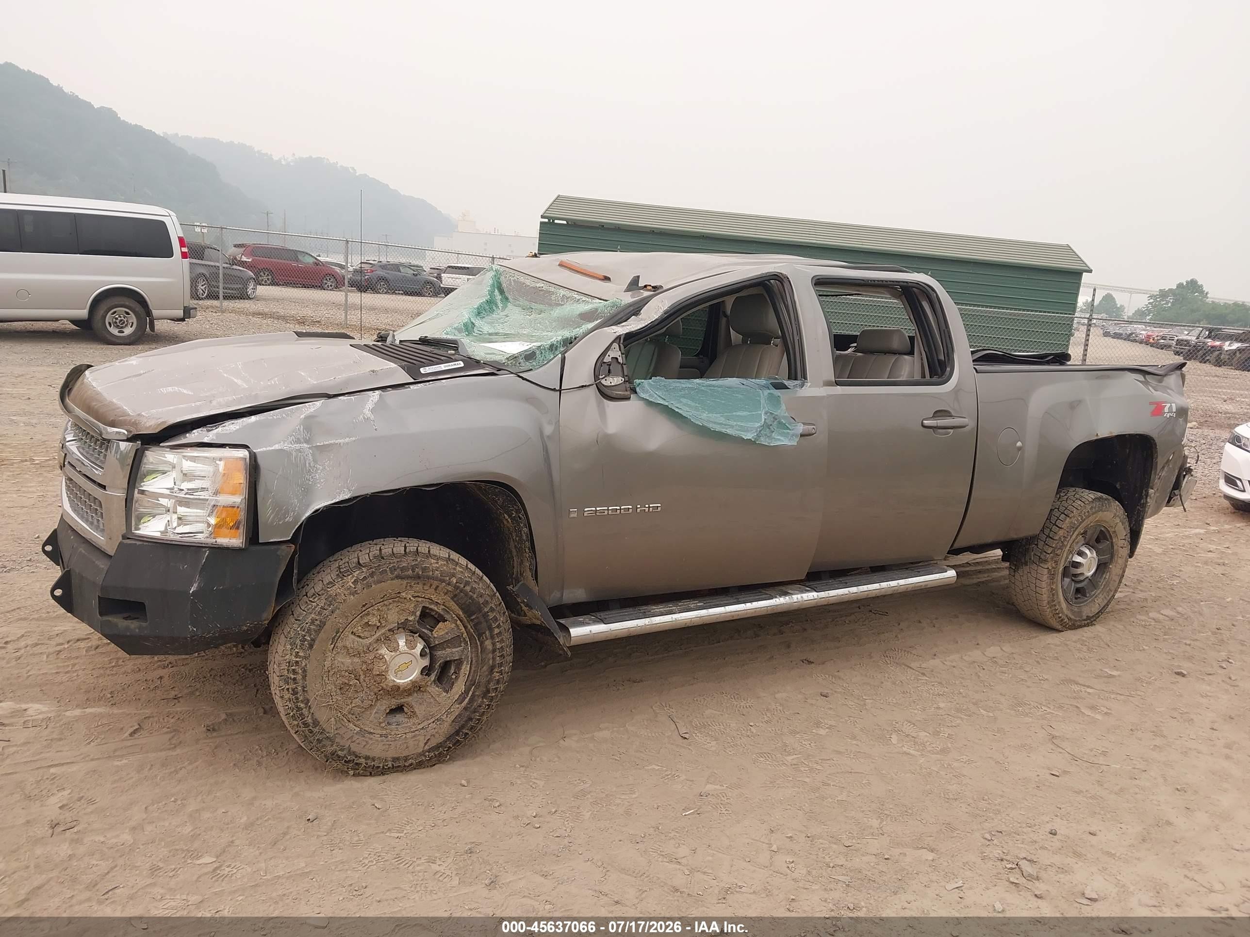 2009 Chevrolet Silverado 2500hd Ltz Beige vin: 1GCHK63699F149825