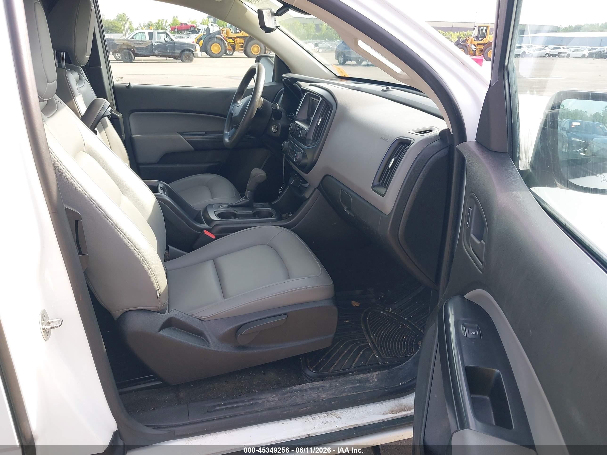 2015 Chevrolet Colorado 2wd Wt White vin: 1GCHSAEA0F1150844